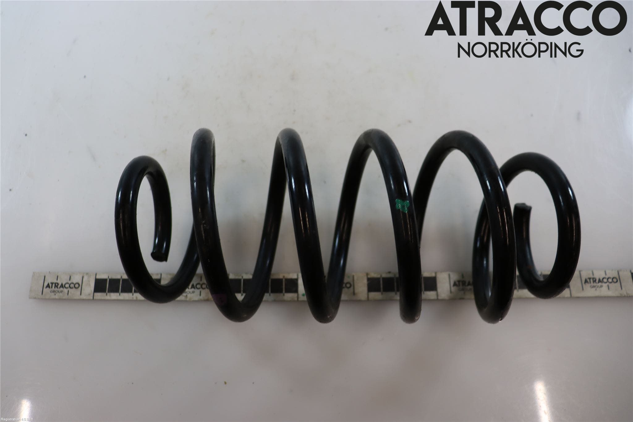 Toyota YARIS XP130 15-20 Fjäder Bak