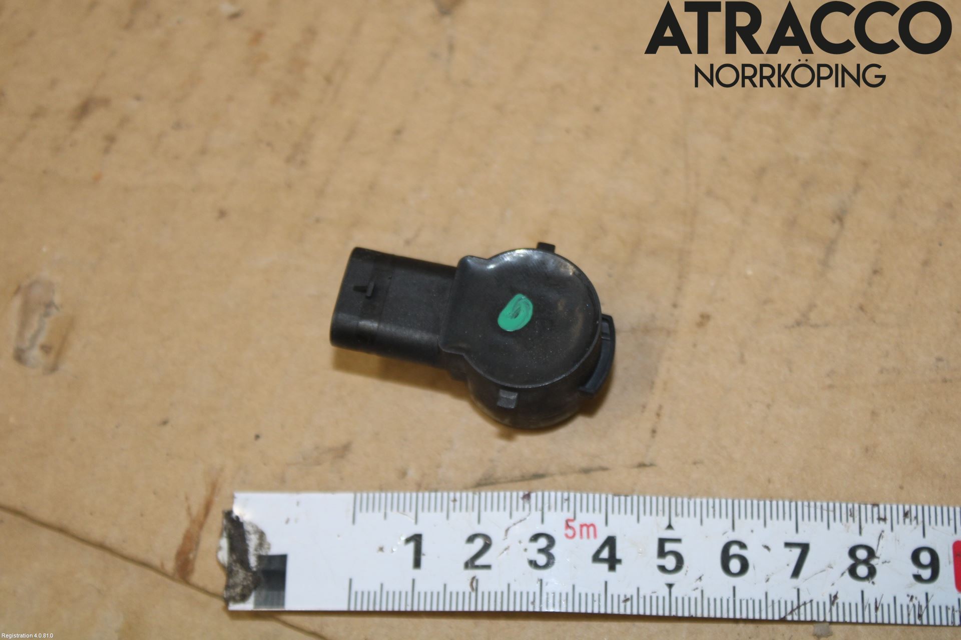 Volkswagen VW TOURAN 16- Parkeringshjälp Frontsensor