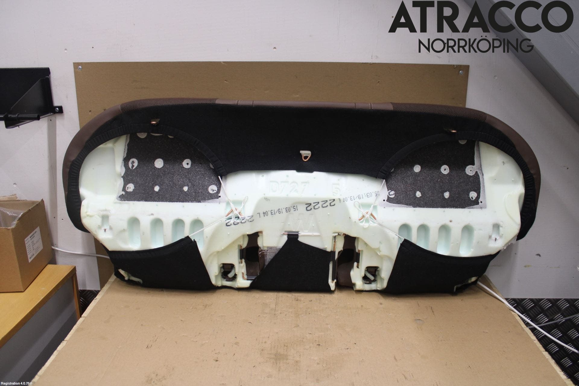 Mercedes-Benz MB E-KLASS (W213) 16-23 Inredning Baksäte