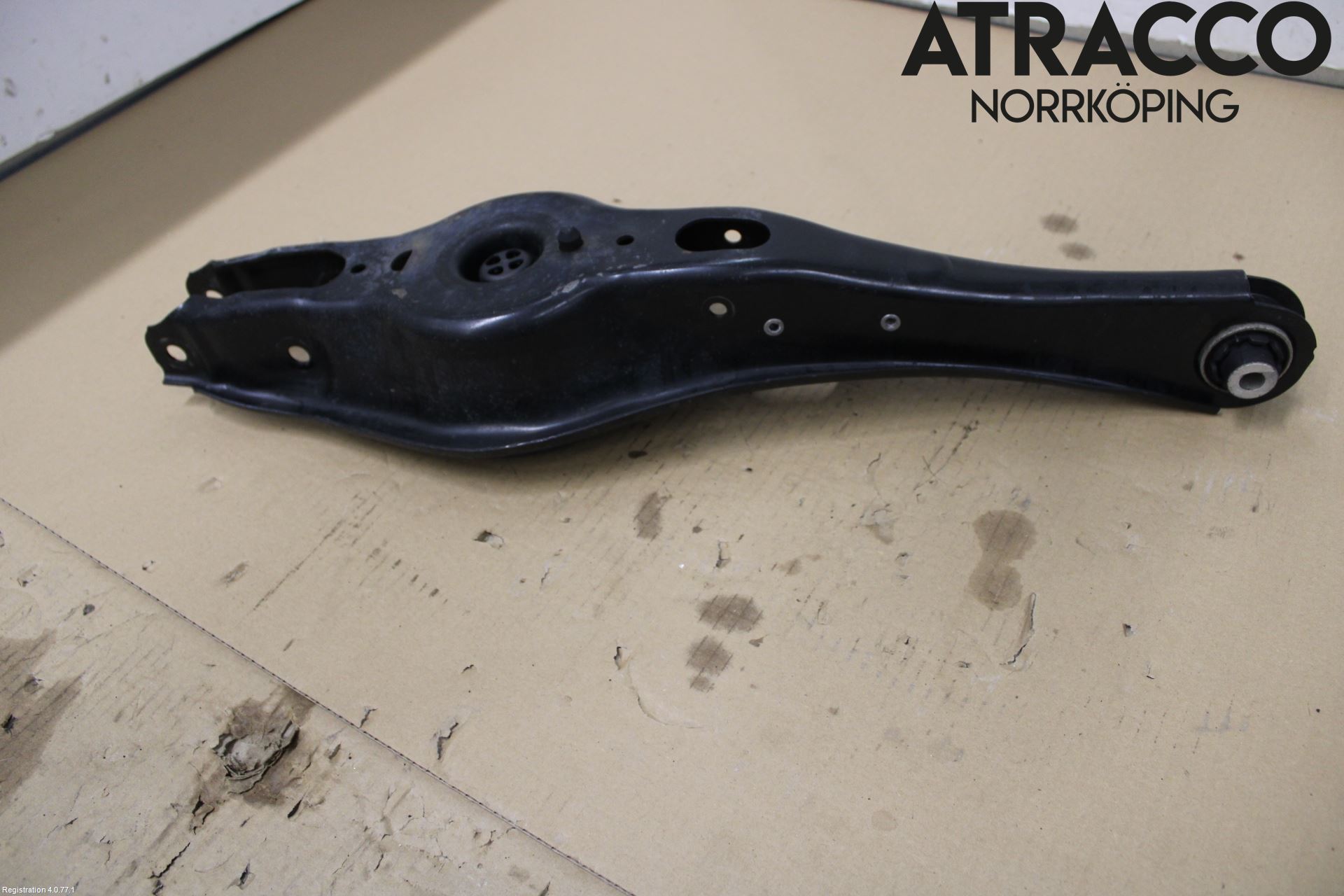 Cupra ATECA 19- Bärarm Bak Vänster