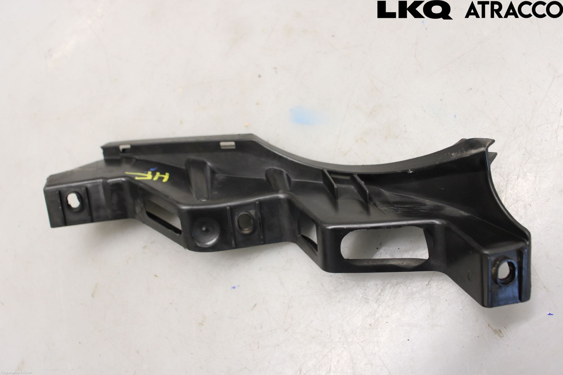 Volkswagen VW PASSAT 05-11 Stötfångarfäste Fram Hö