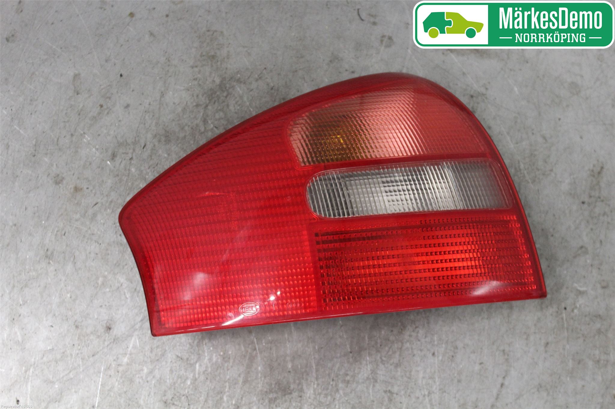 Audi A6/S6     97-05 Bakljus Vänster