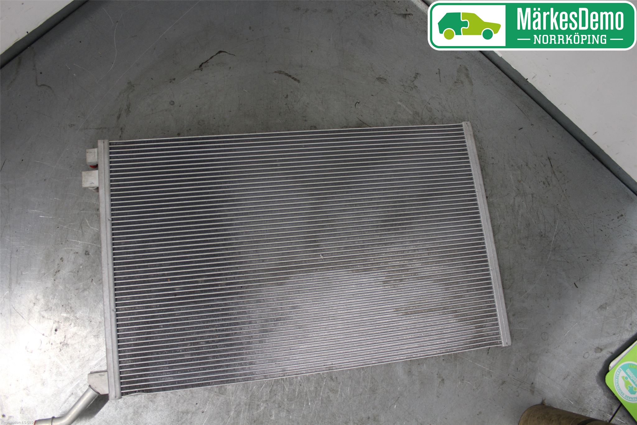 Jaguar XE (X760) 15-24 Kylare Aut