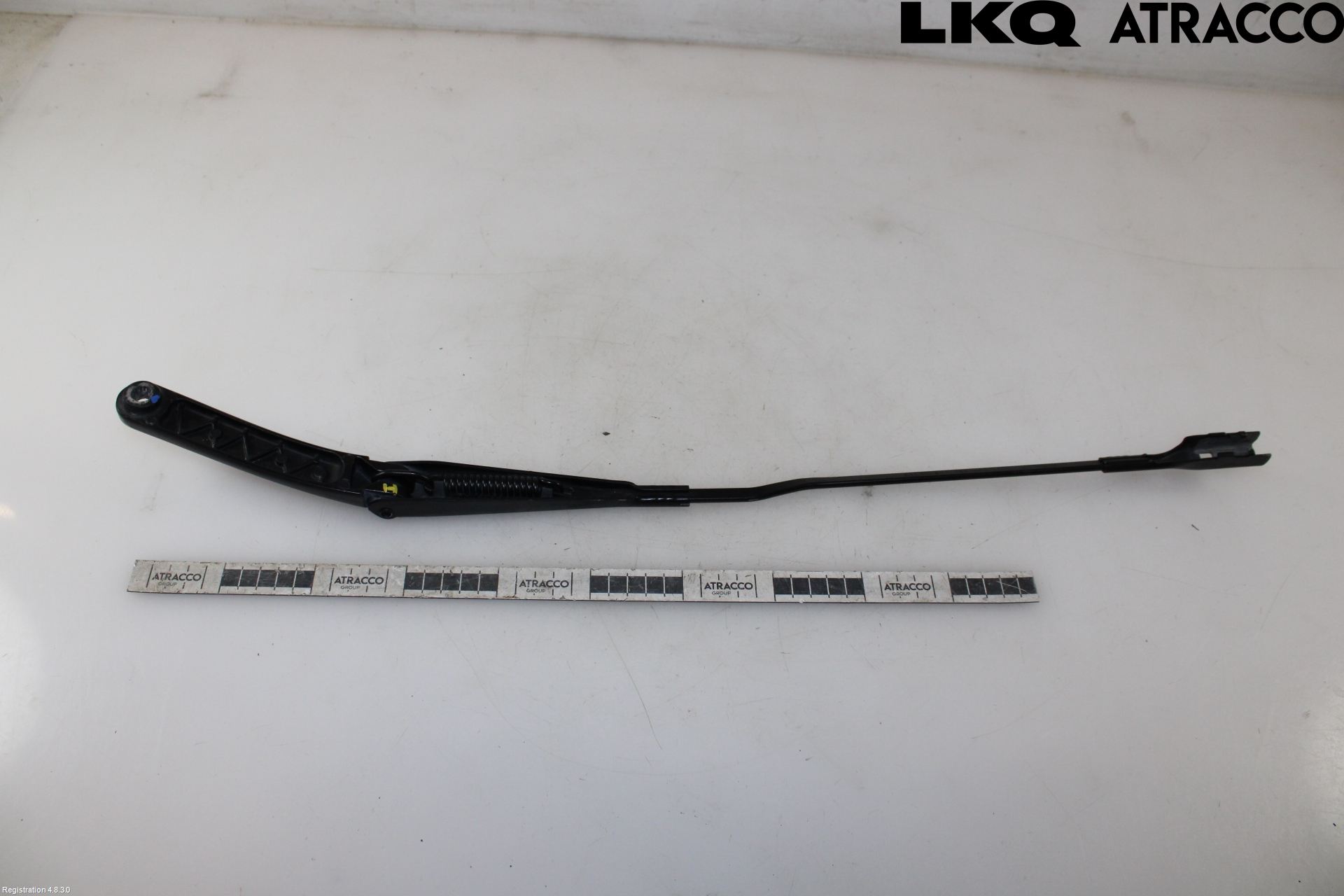 Audi A4 ALLROAD 09-16 Torkararm Armar Vindruta