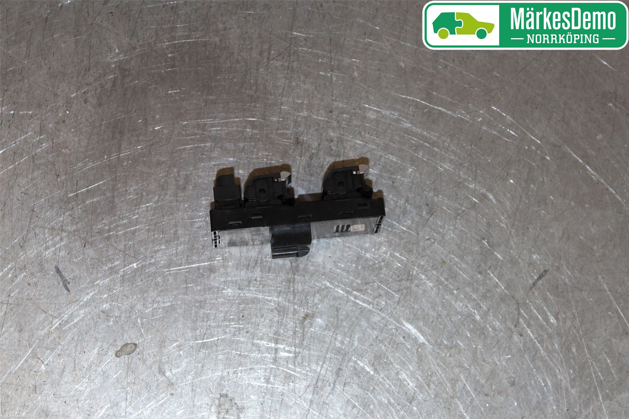 Audi A4/S4 B9 16-19 Strömställare Elhiss