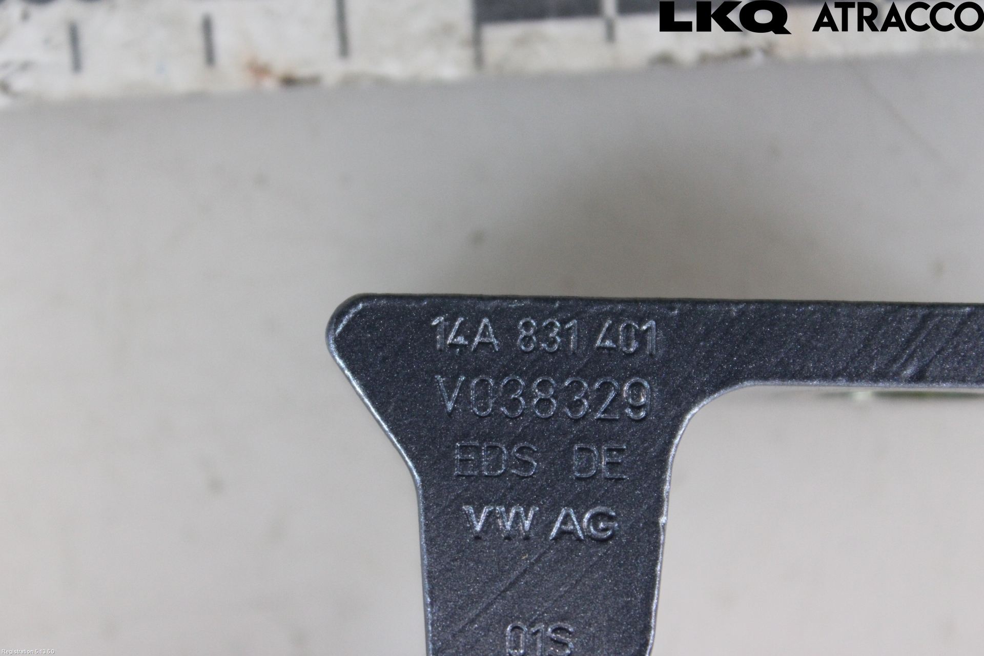 Volkswagen VW ID.7/TOURER 24- Dörrgångjärn