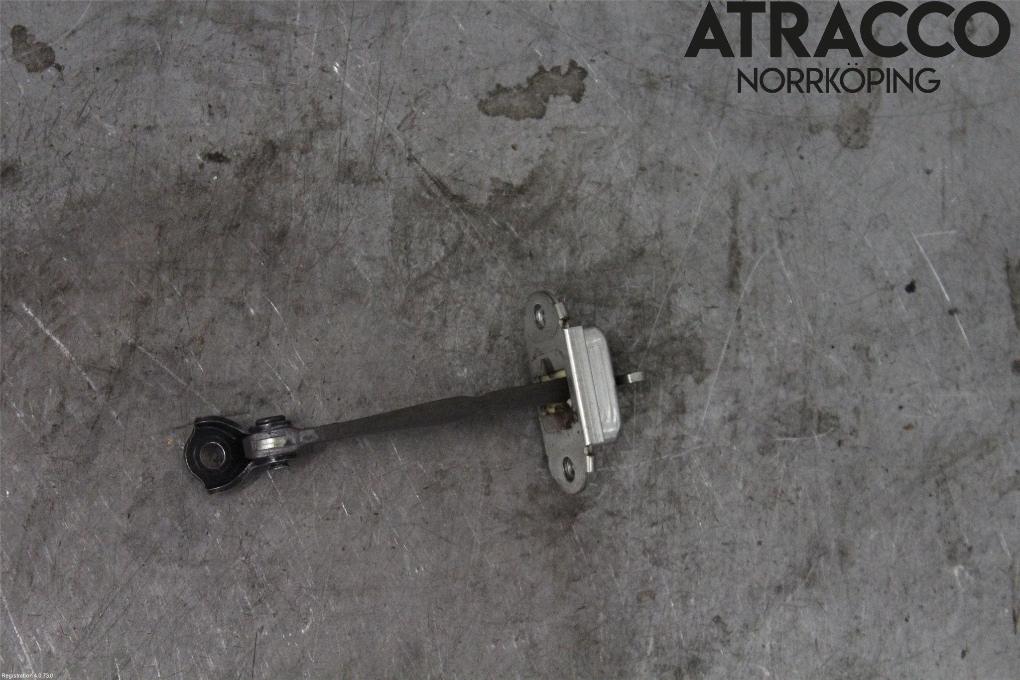 Toyota AURIS 13-19 Dörrstopp