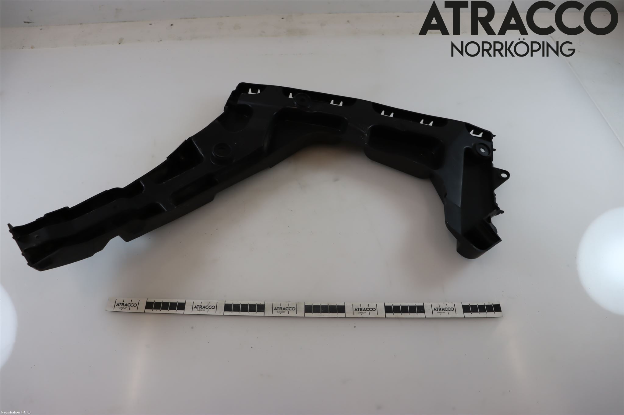 Seat LEON 13-20 Stötfångarfäste Bak Hö