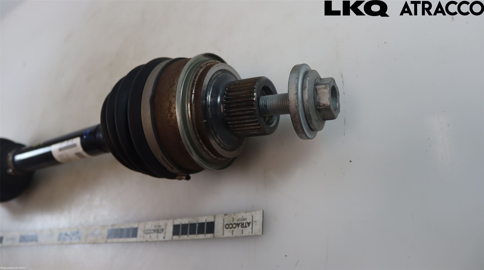 Volkswagen VW TOUAREG CR 18- Drivaxel Fram Vänster