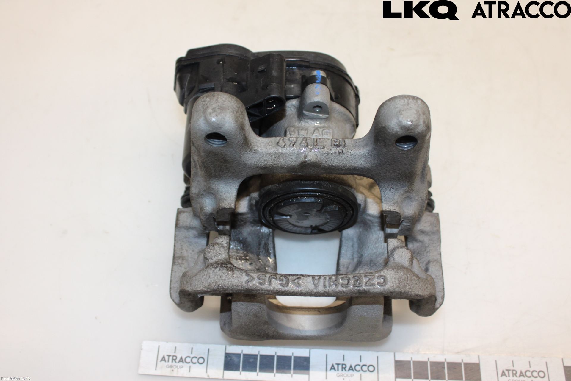 Volkswagen VW PASSAT 24- Bromsok Bak Vänster