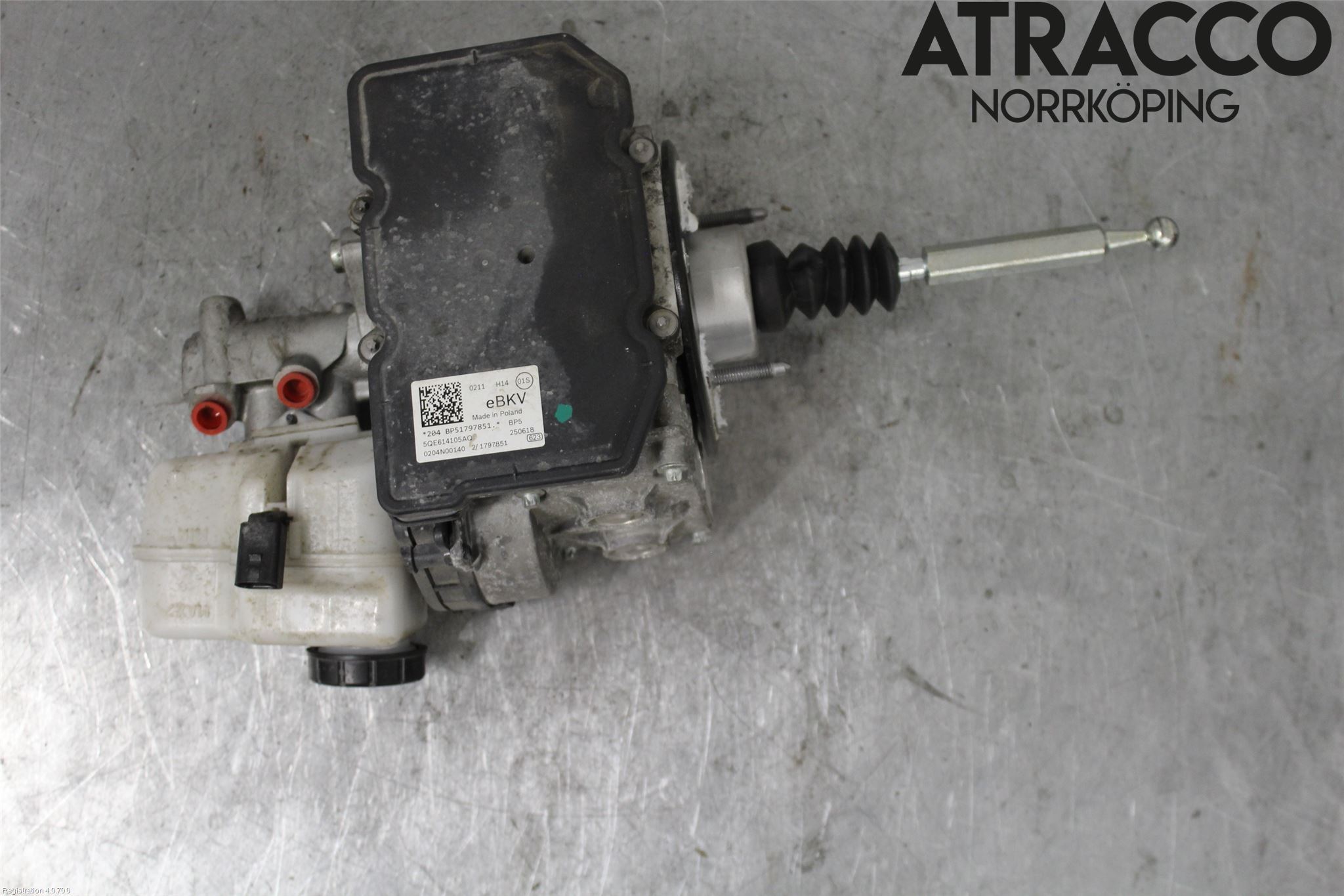 Volkswagen VW GOLF / E-GOLF VII 13-20 Bromsservo