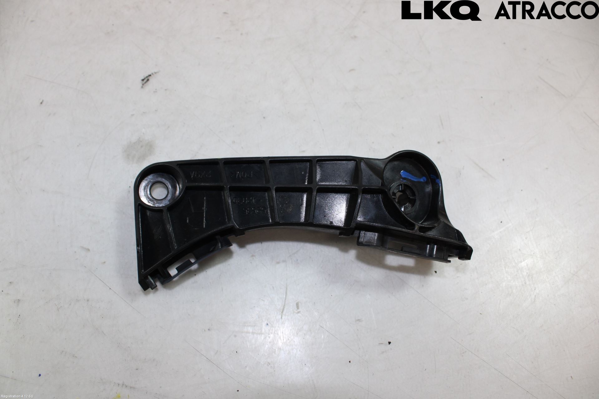 Toyota RAV 4 06-12 Stötfångarfäste Fram Hö