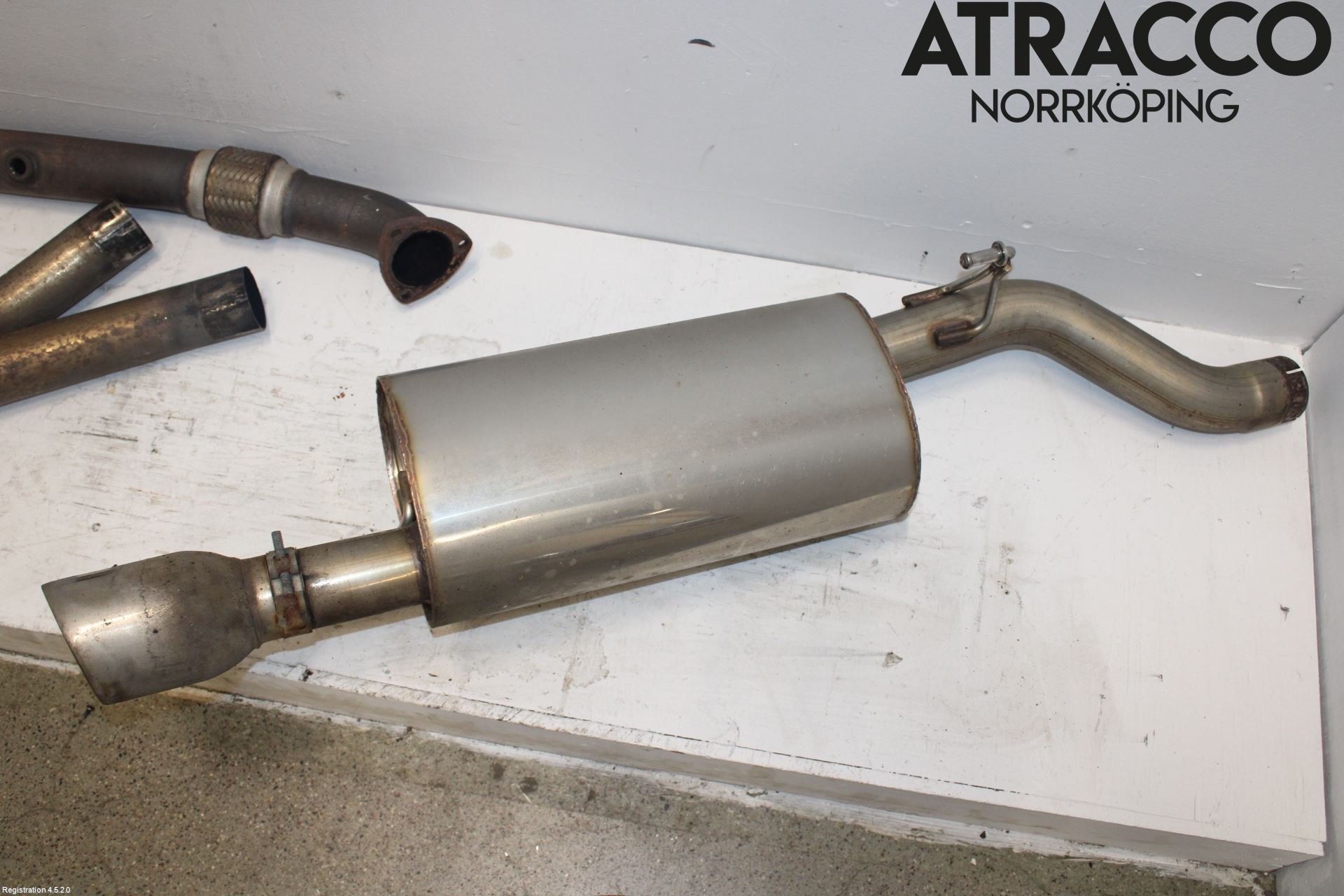 Opel CORSA E 15-19 Avgas Halvsats