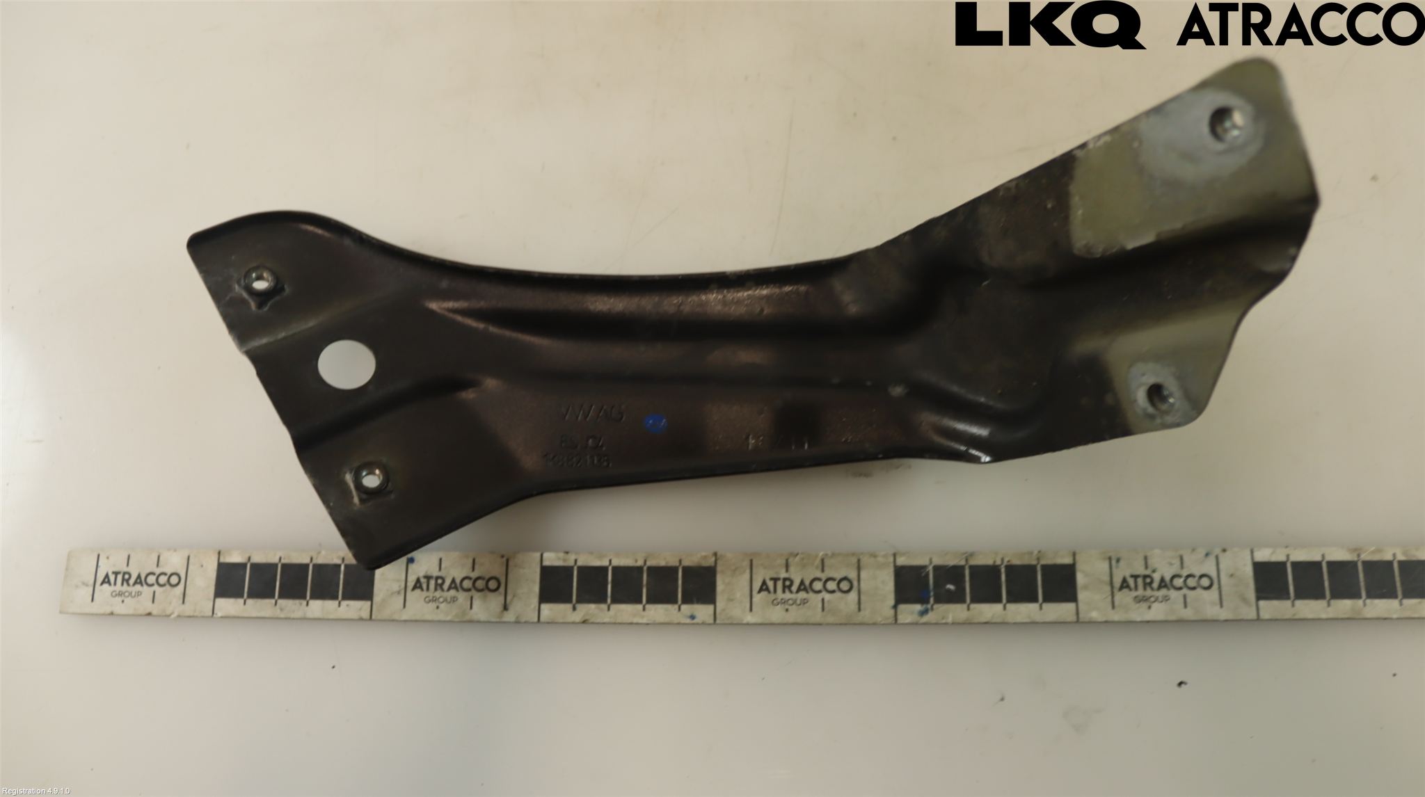 Volkswagen VW SCIROCCO 09-17 Skärmfäste Fram Hö