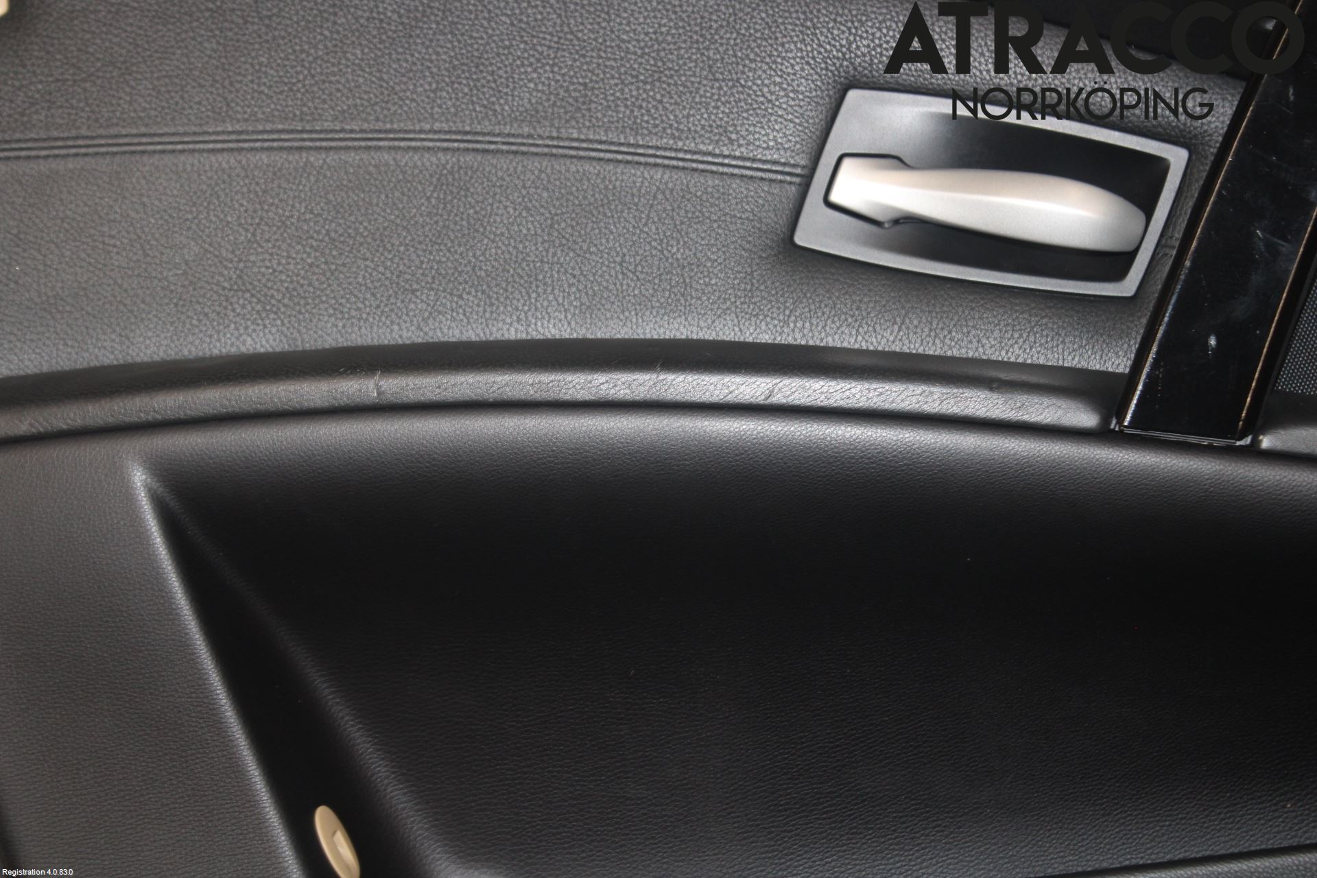 BMW 5 E60/61 Sed/Tou 02-10 Dörrklädsel Vä
