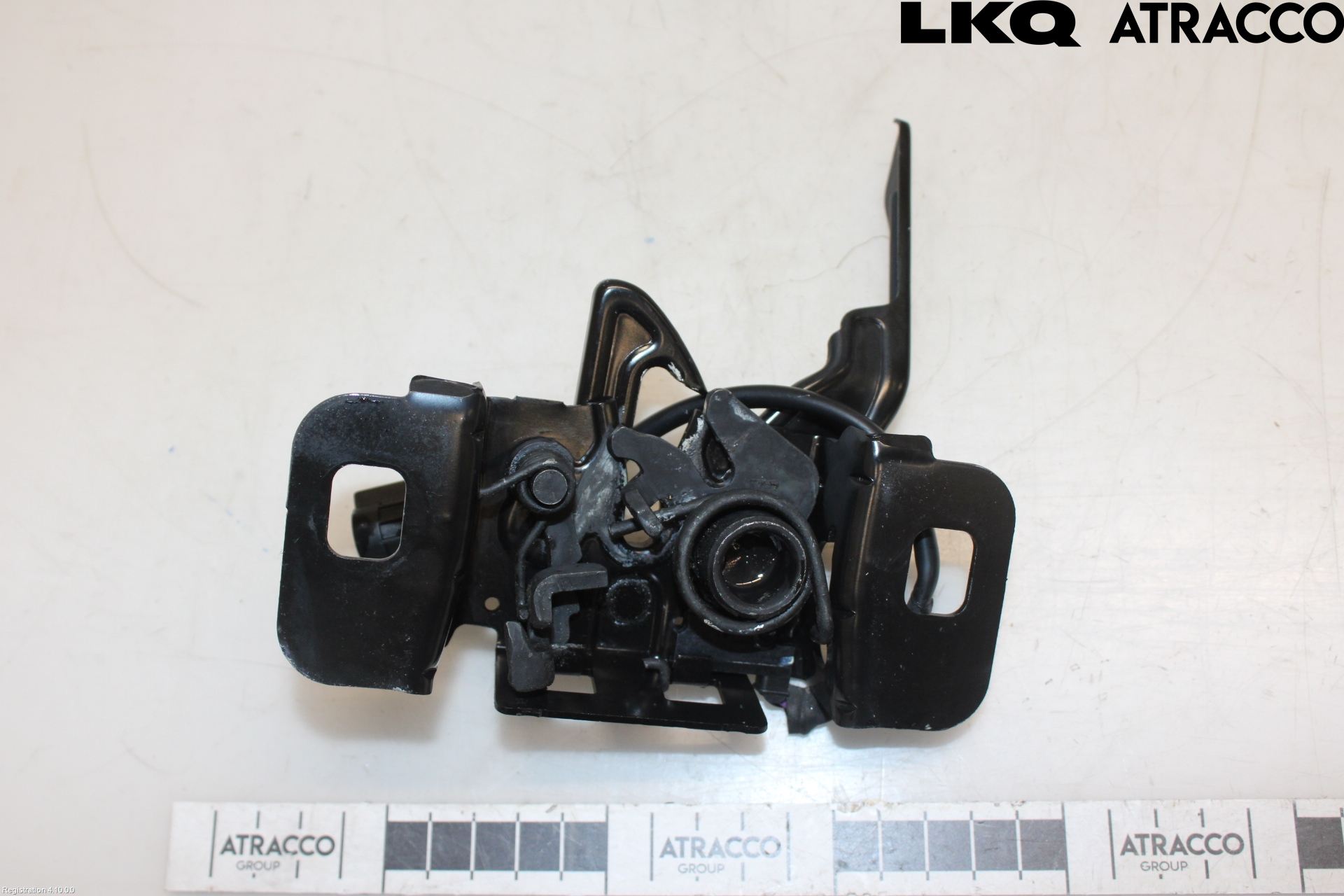 Chevrolet MALIBU Huvlås