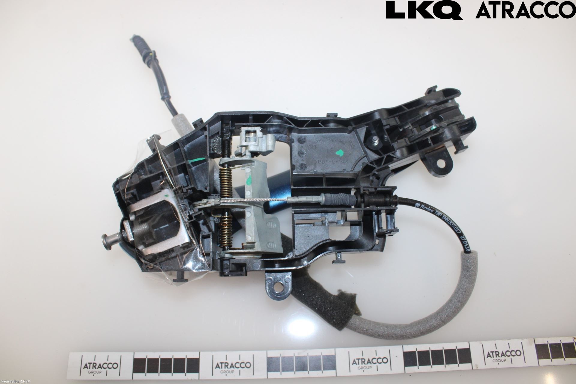 Volkswagen VW JETTA VI 11- Dörrhandtag Yttre Vä