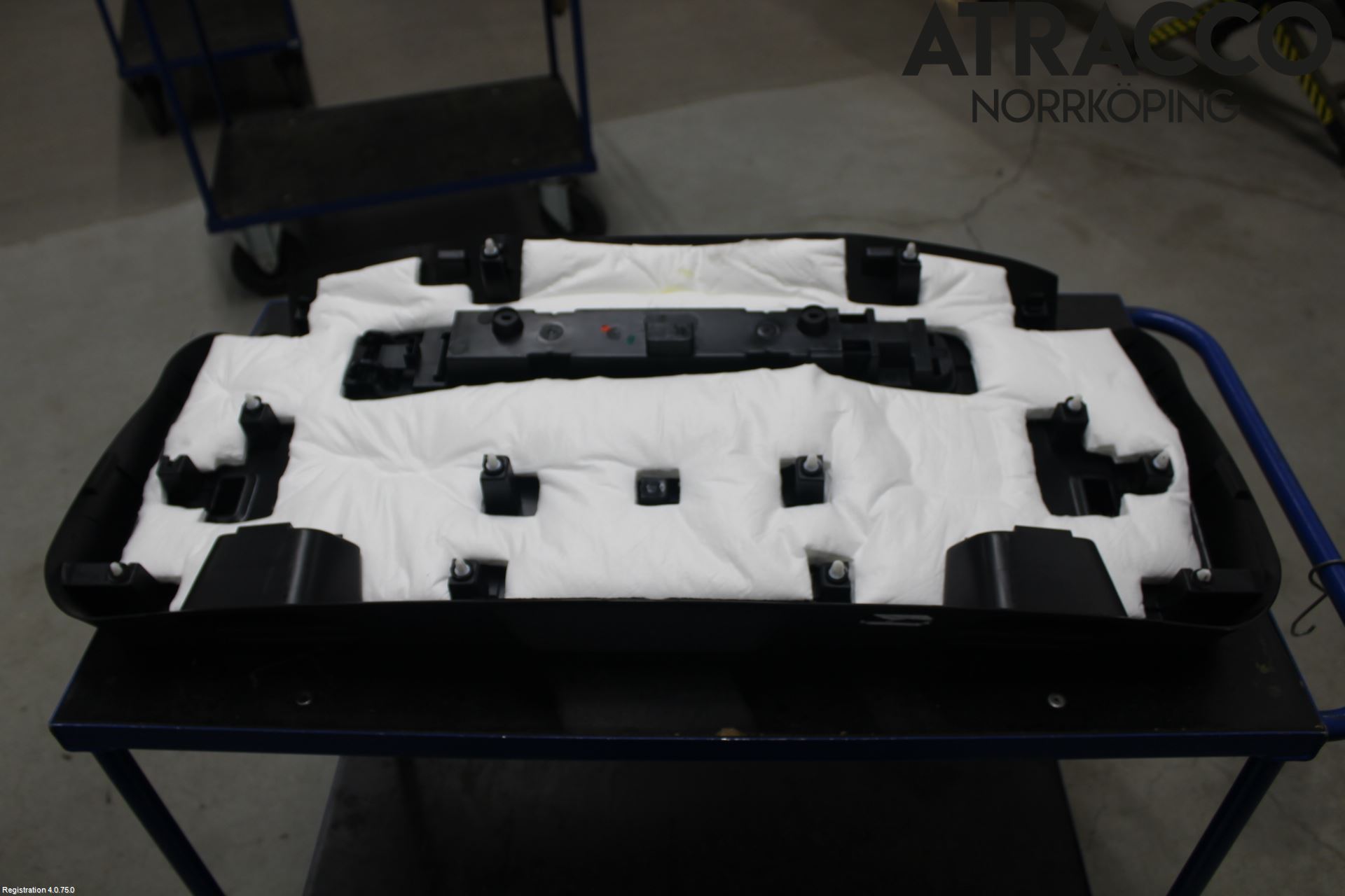 Jaguar E-PACE 17- Inredning Bakluckeklädsel