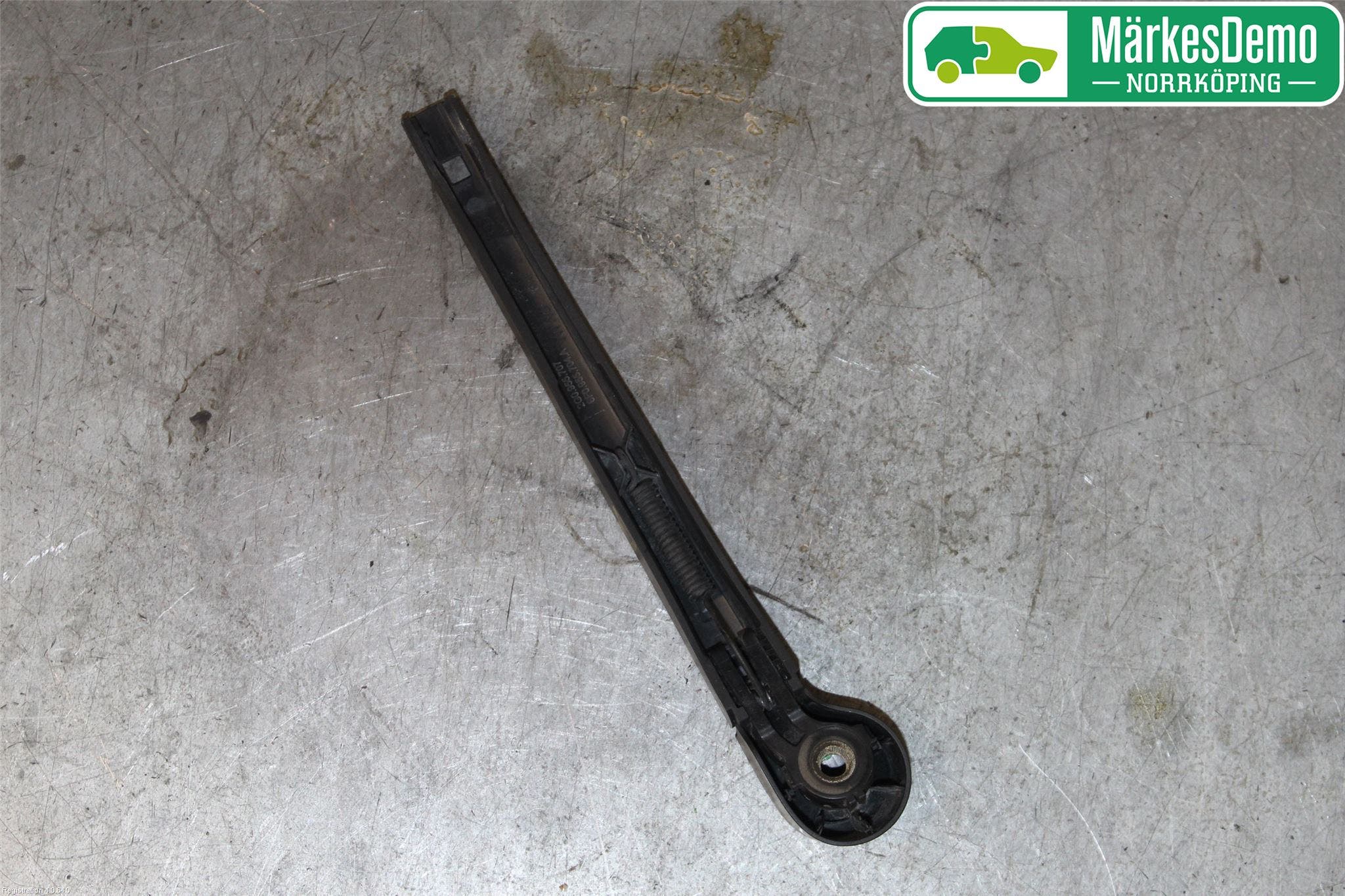 Seat IBIZA V 17-20 Torkararm-Bakruta