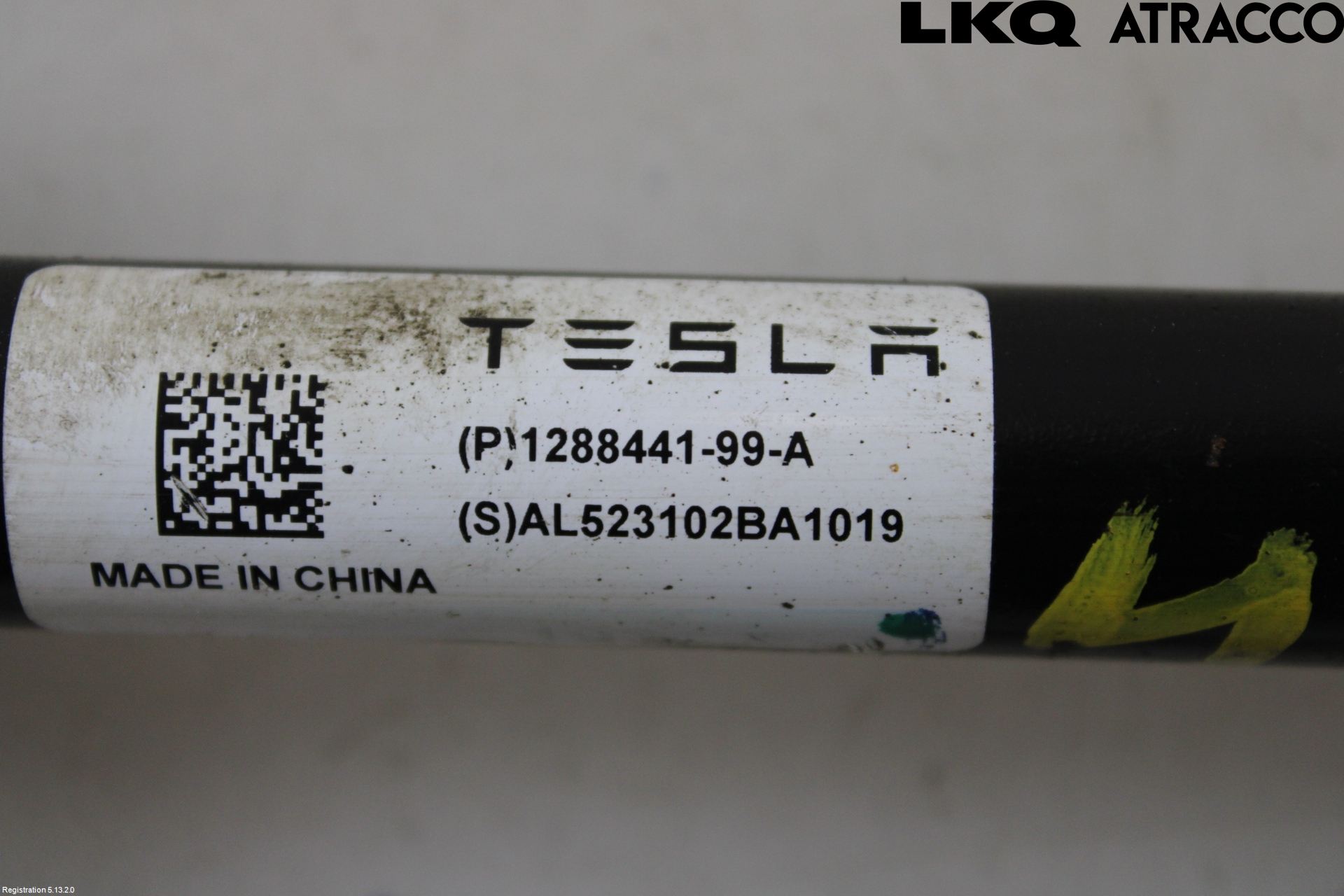 Tesla MODEL Y 21- Bärarm Bak Höger