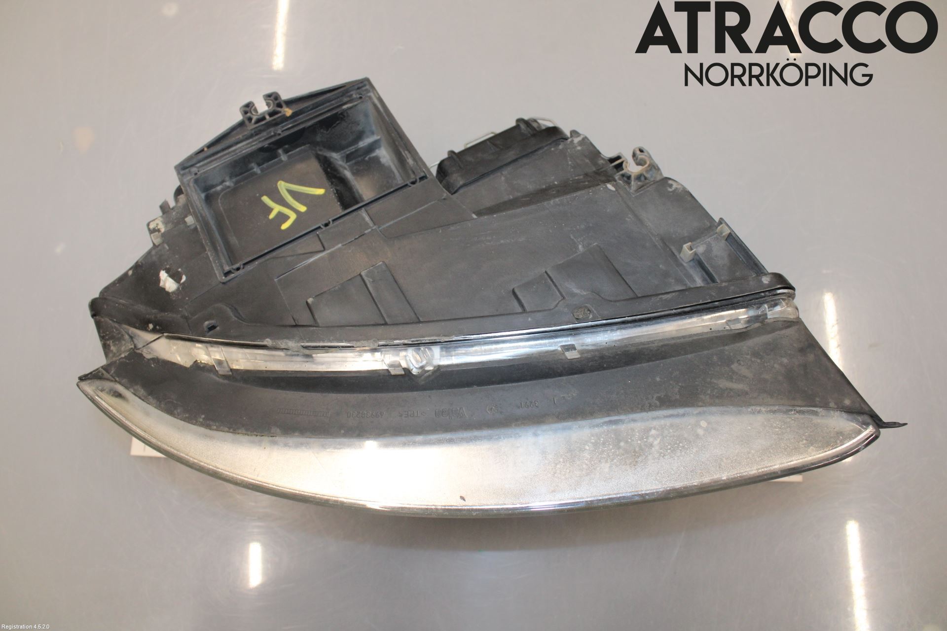 Audi A4/S4 01-05 Strålkastare Vänster