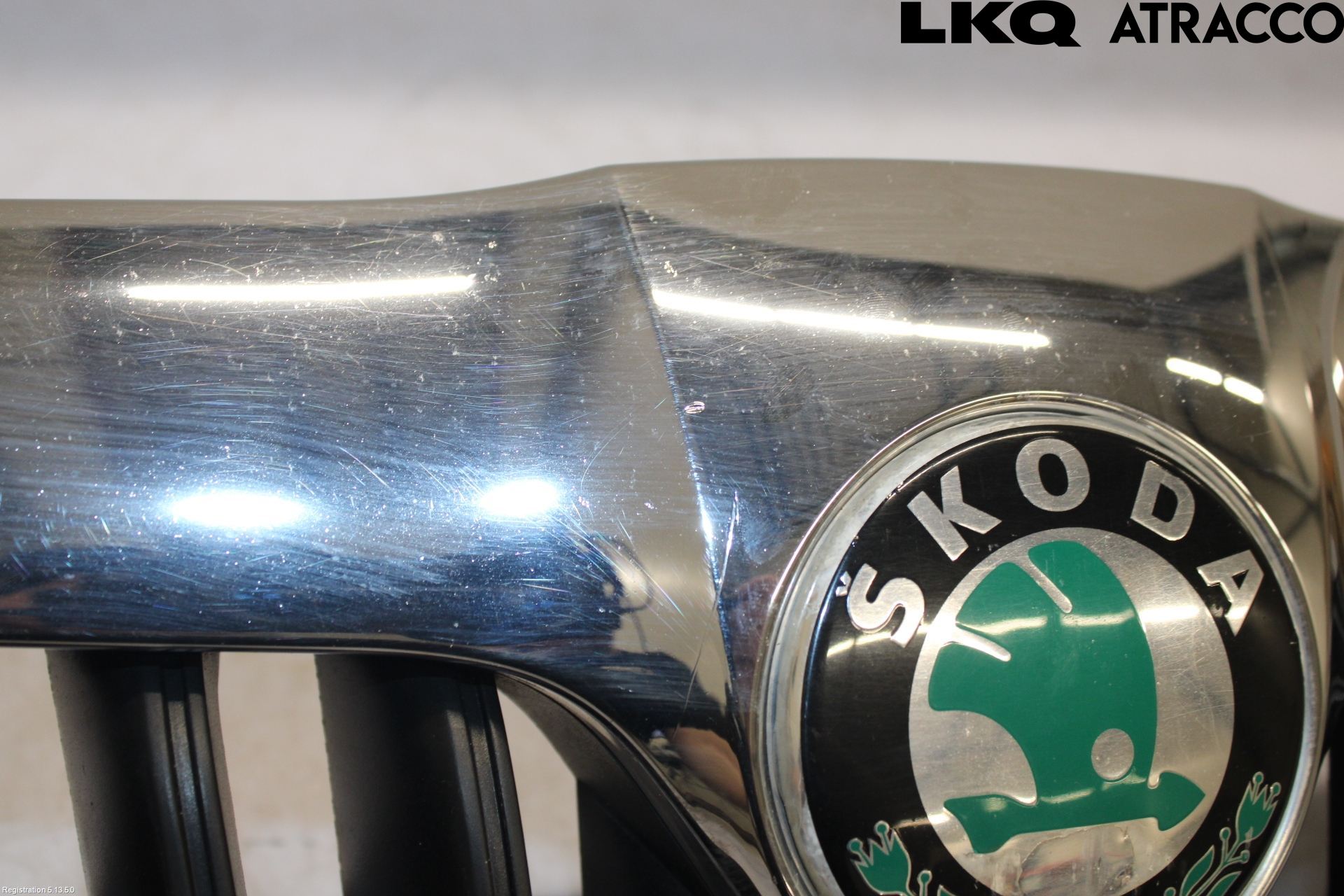 Skoda OCTAVIA (1Z) 05-13 Grill Komp