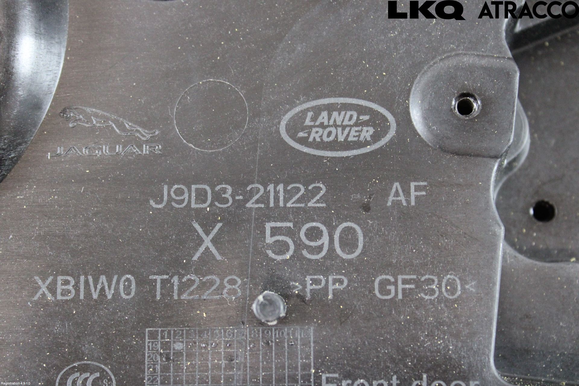 Jaguar I-PACE 18- Dörr Deformationselement