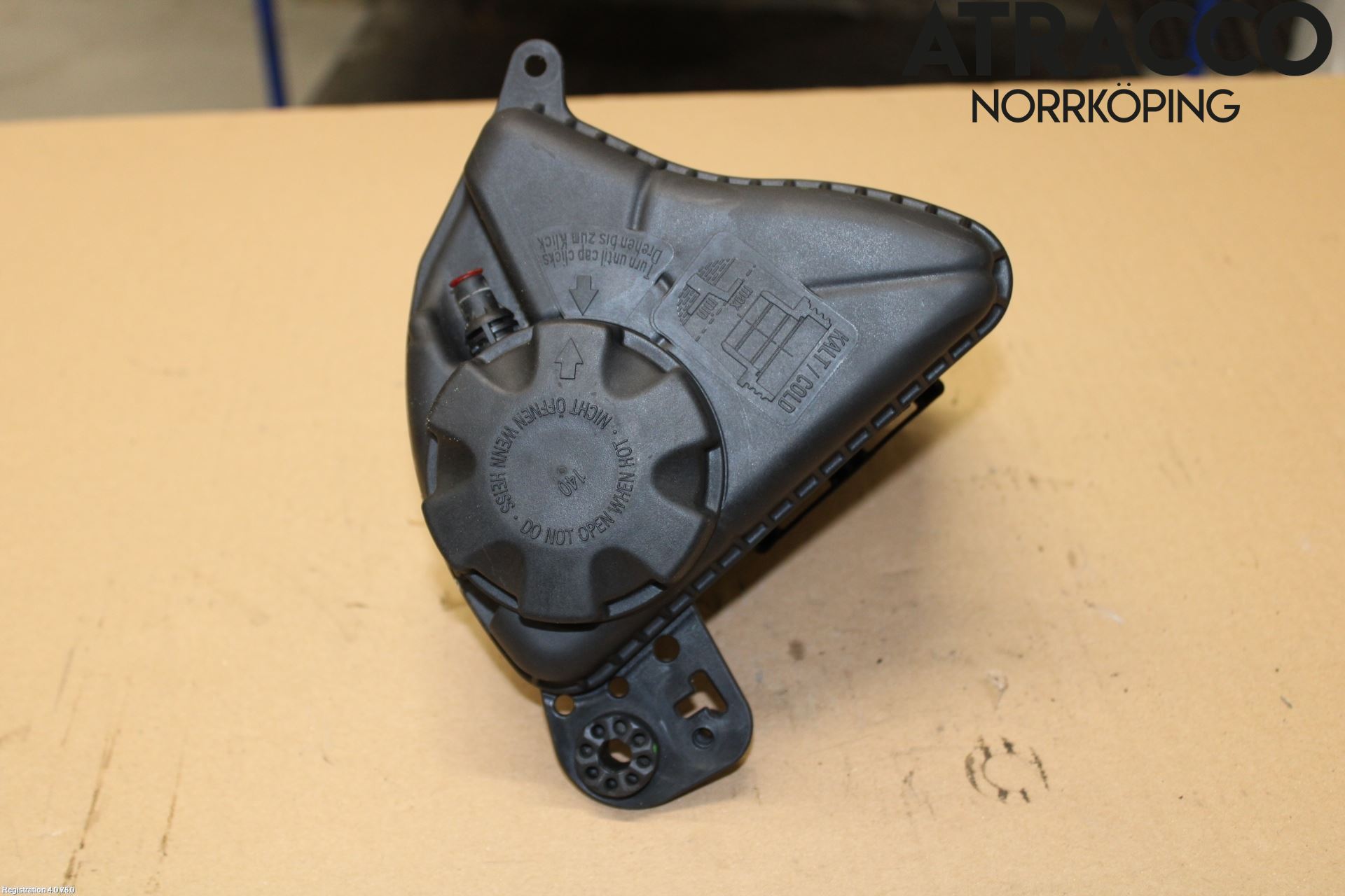 BMW 5 F10/F11/F18 09-17 Expansionstank