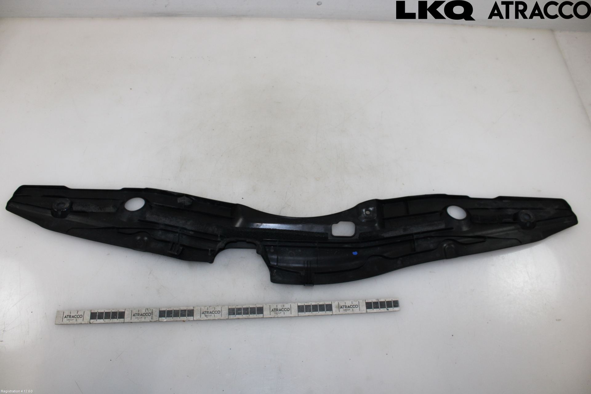Toyota PRIUS ZVW30 09-20 Täckplast Front