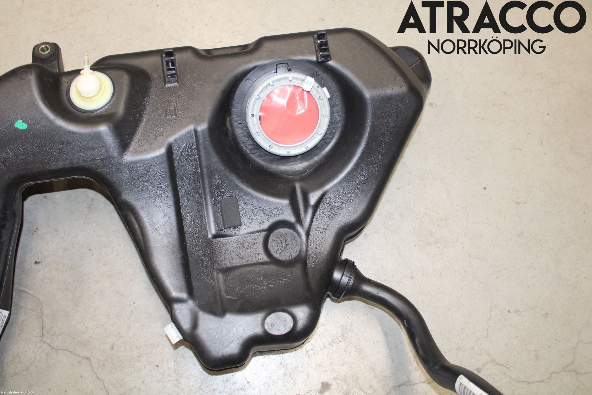 BMW 5 E60/61 Sed/Tou 02-10 Bränsletank Insprutning