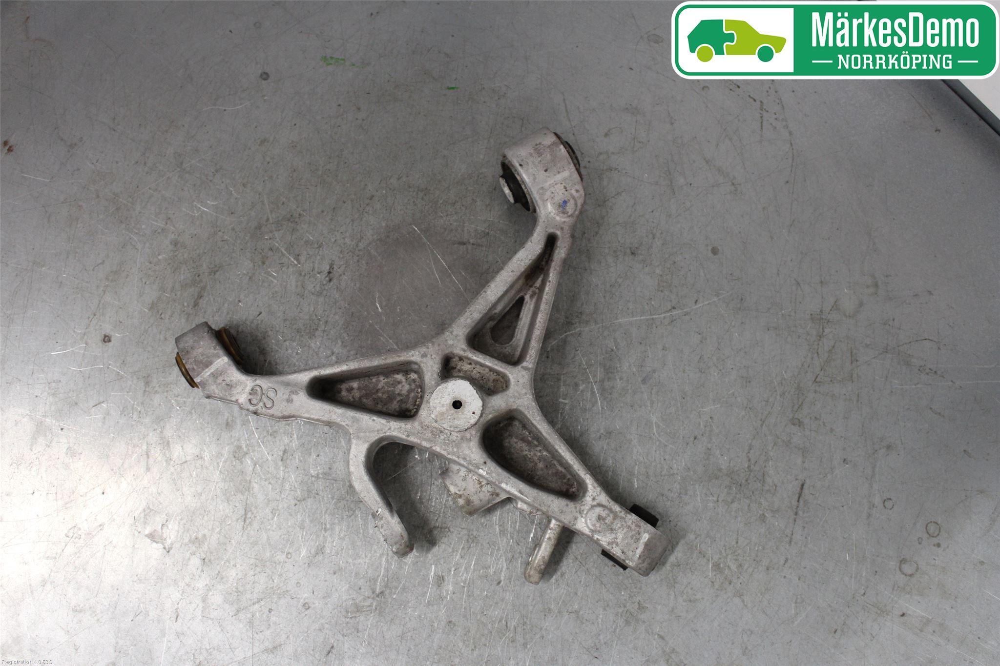 Jaguar XF 08-15 Bärarm Bak Vänster