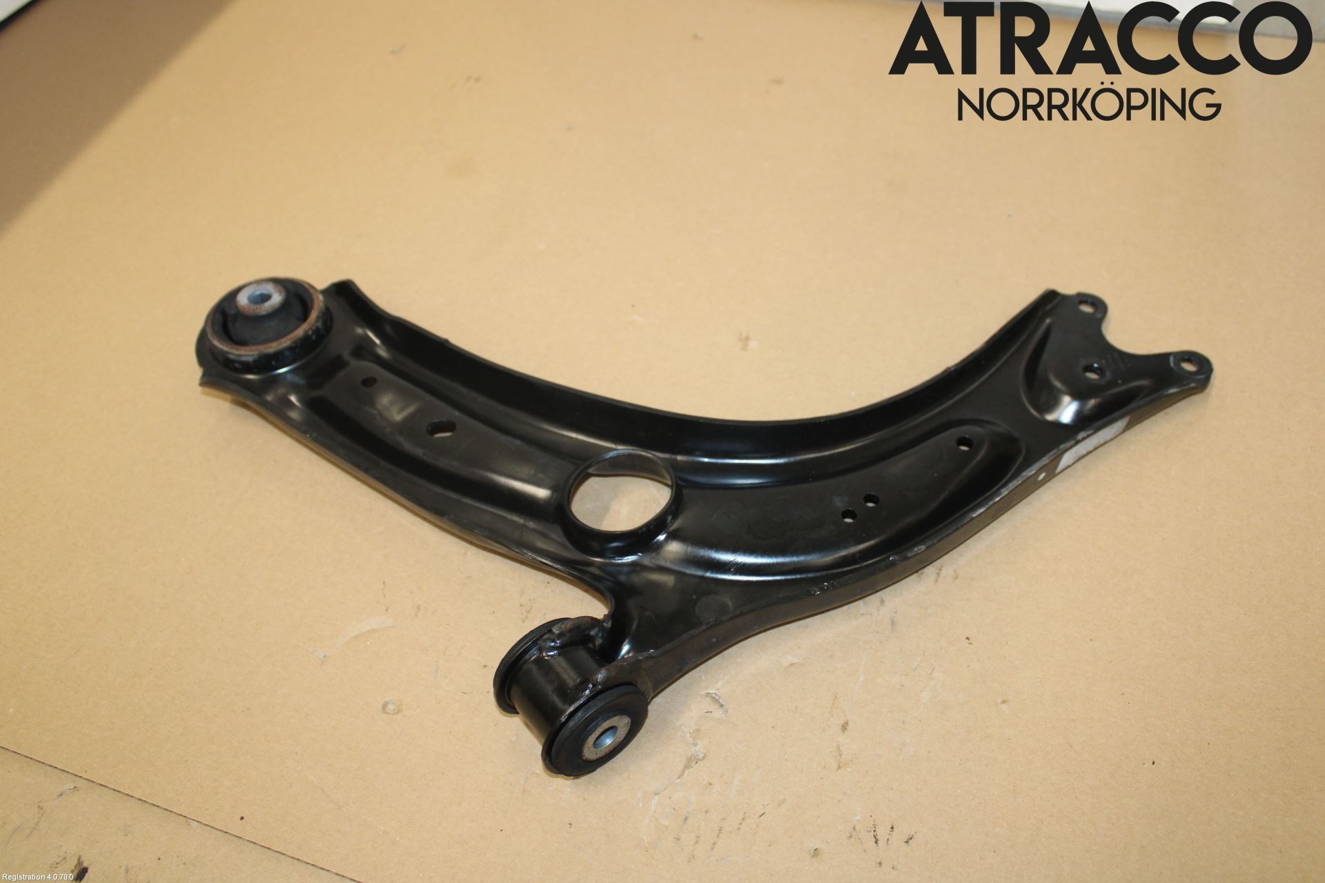 Volkswagen VW TIGUAN 16-24 Bärarm Fram Undre Hö