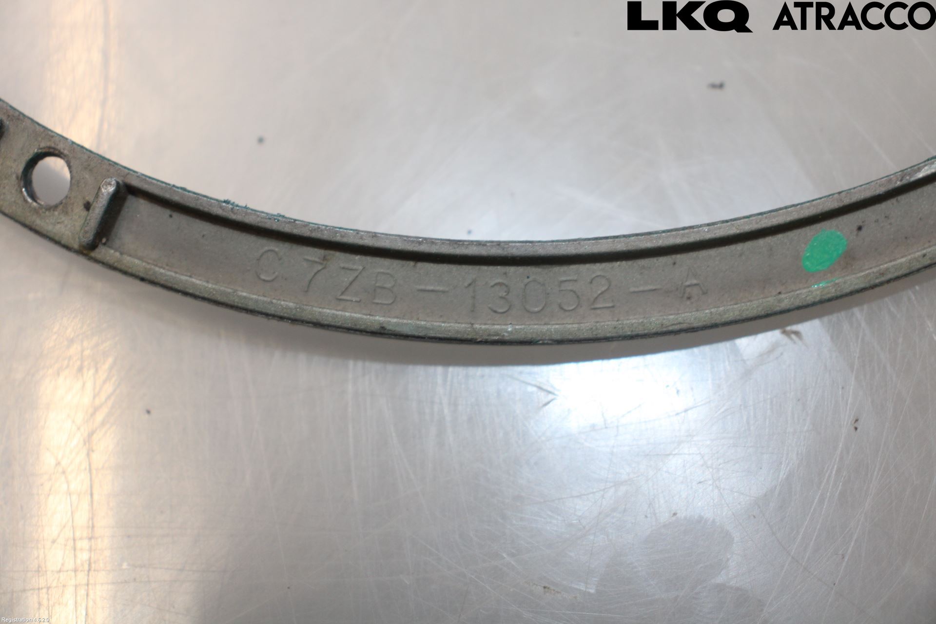 Ford MUSTANG    64-73 Strålkast Fästsarg