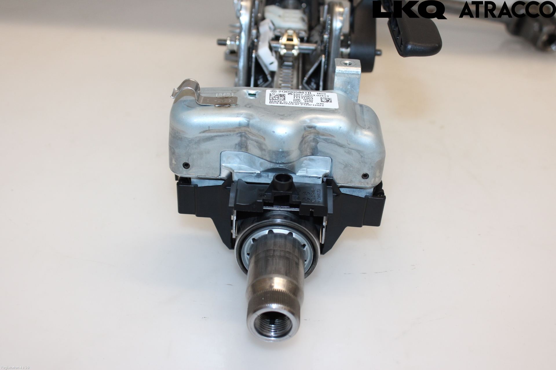 Seat LEON 20- Rattaxelagg Justerbart