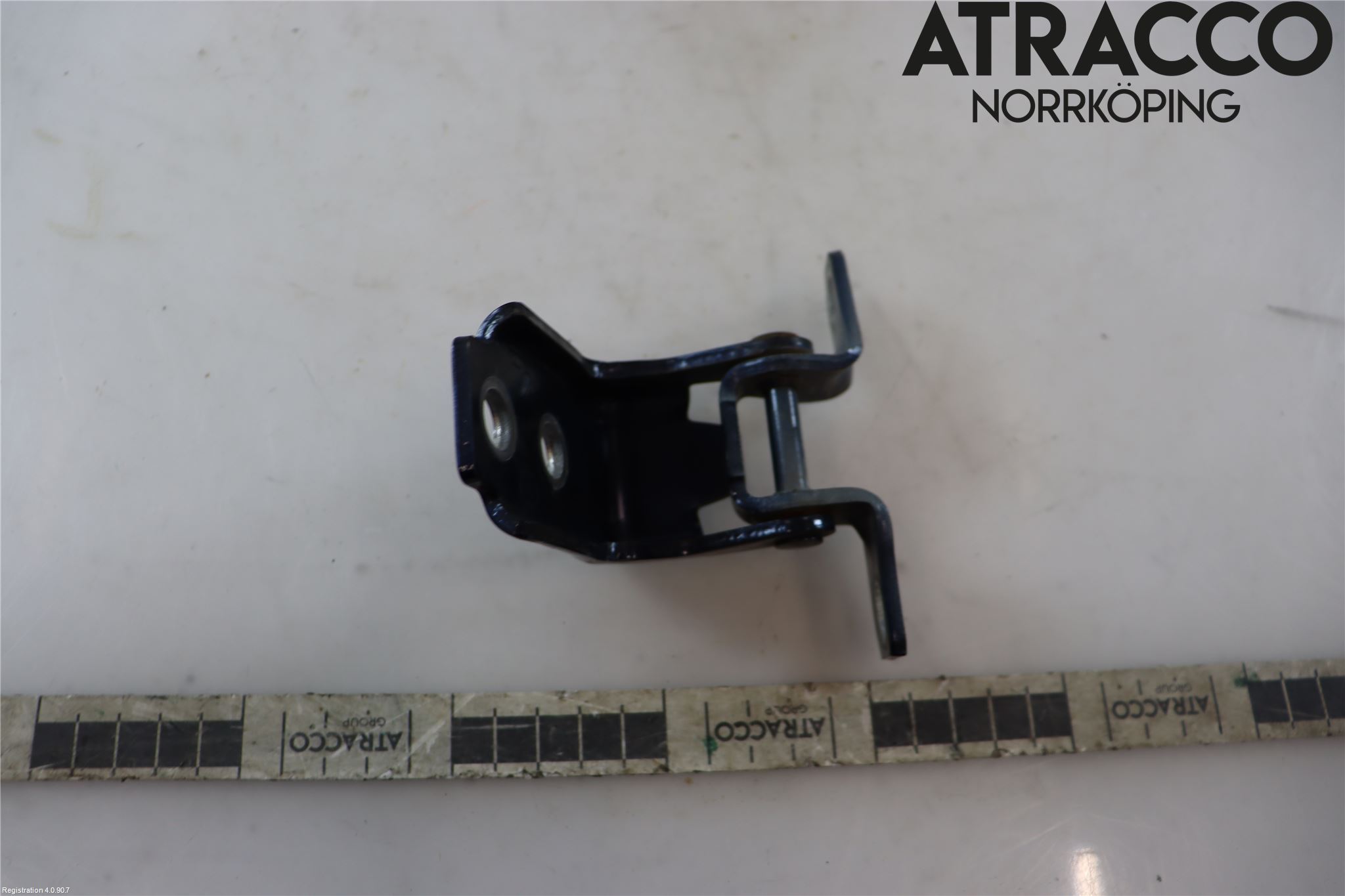 Mazda CX-3 Dörrgångjärn