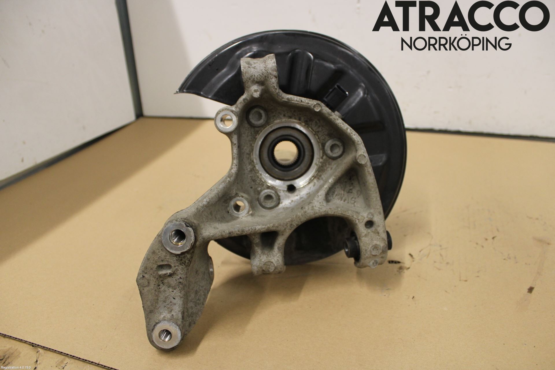 Skoda KAROQ 18- Hjullagerhus-Spindel Hö B