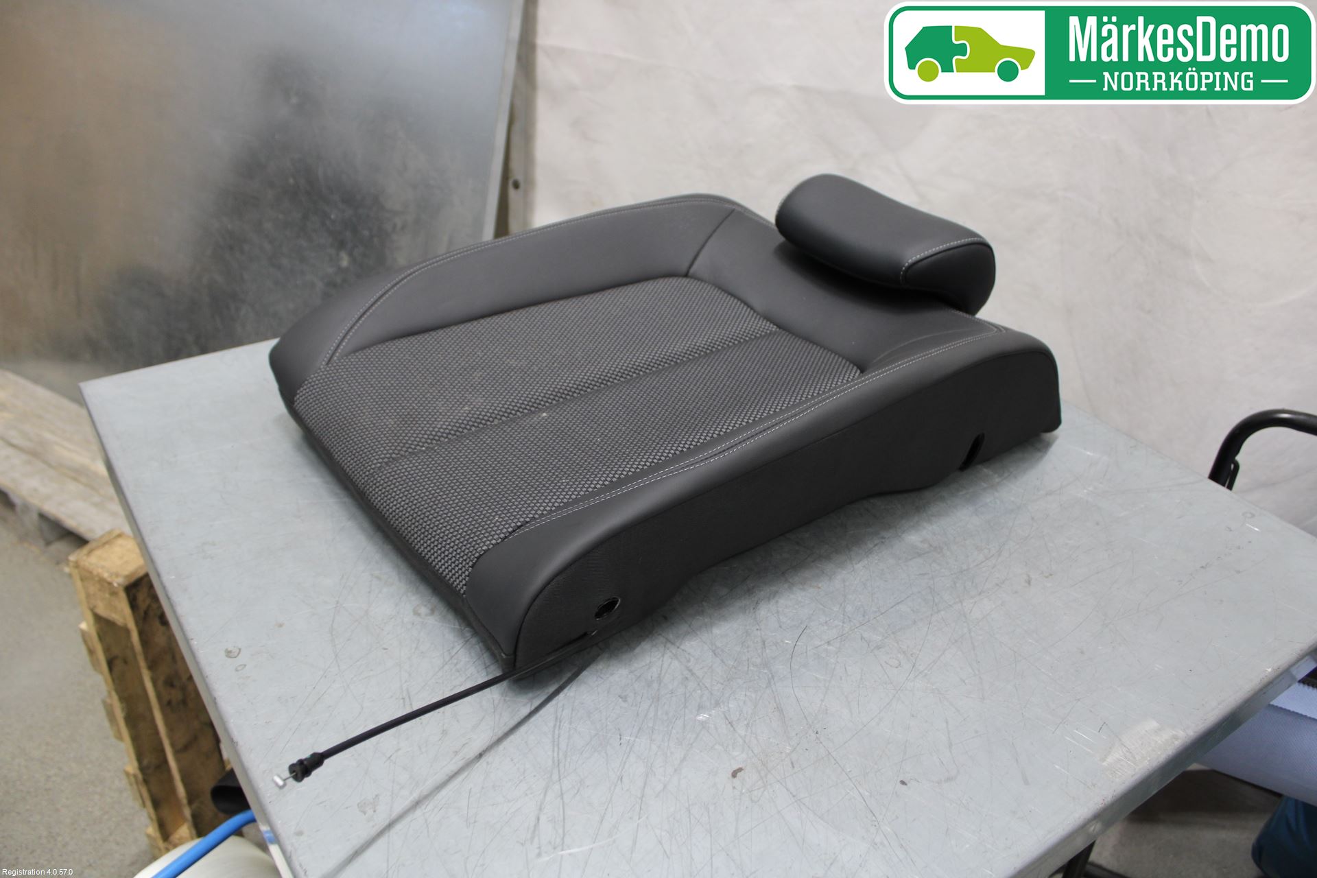 Audi A6 F2/C8 19- Inredning Baksäte