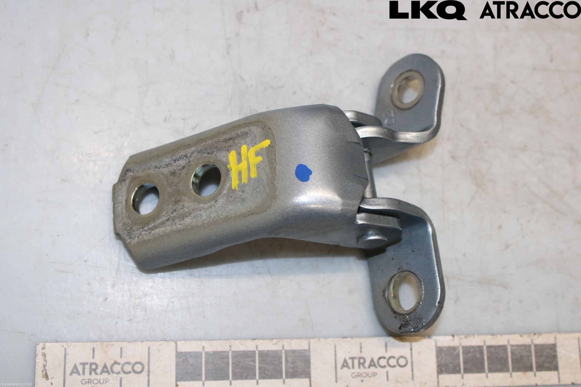 Toyota AURIS 13-19 Dörrgångjärn