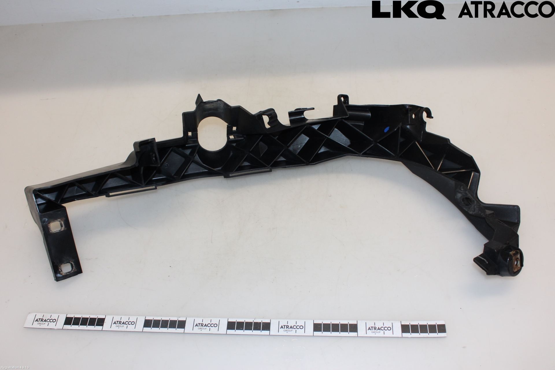 BMW 3 E90/91 SED/TOU 05-12 Strålkast Fästsarg