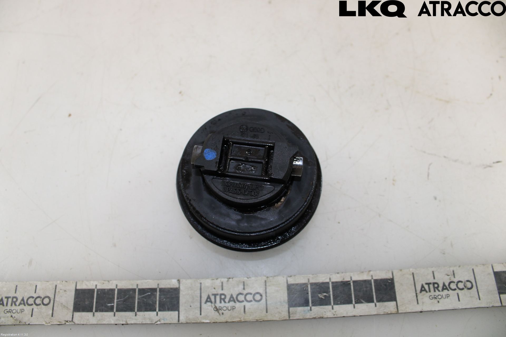 Volkswagen VW PASSAT 11-14 Olja Påfyllningslock