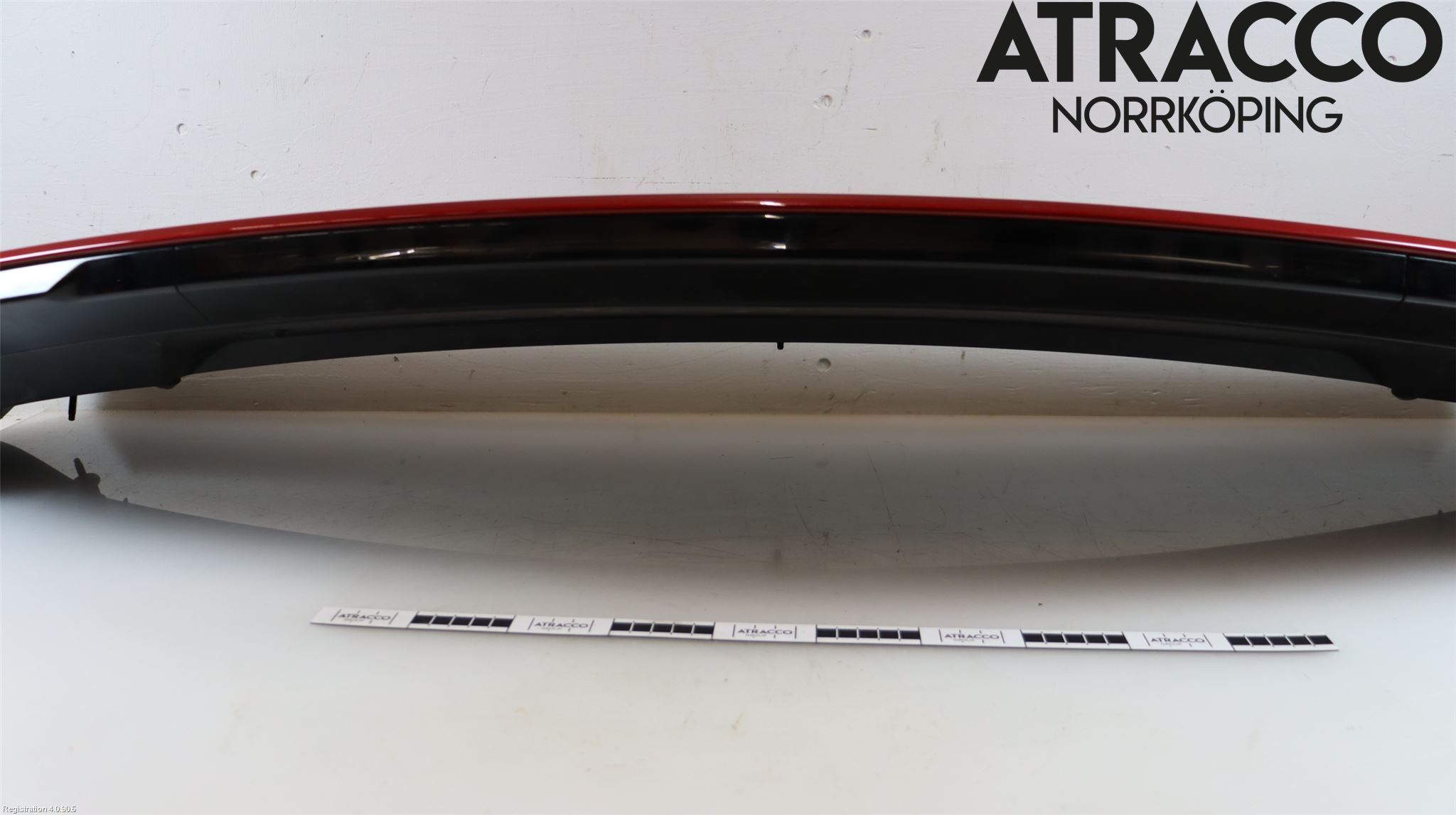 Jaguar F-PACE Spoiler Baklucka