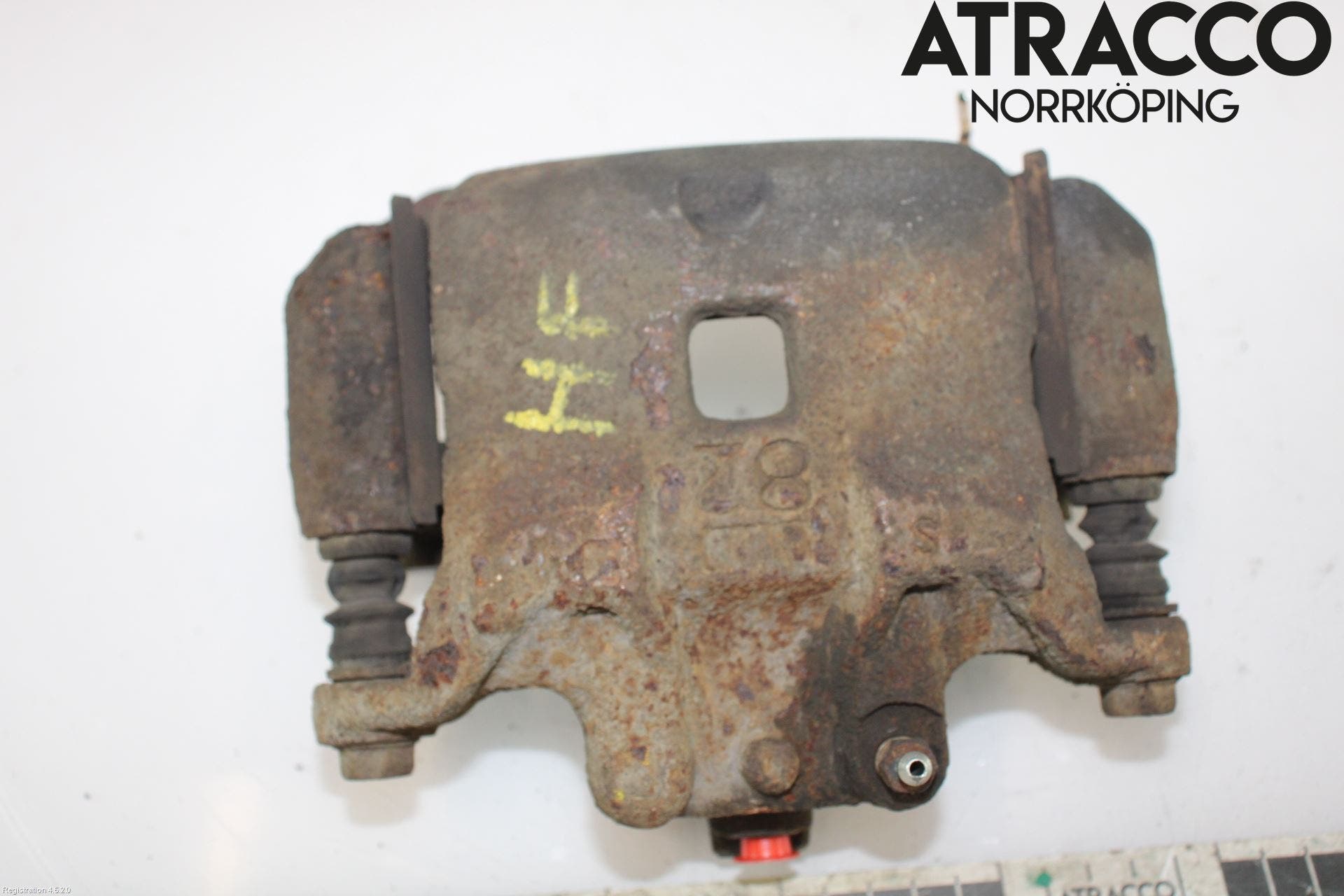 Nissan PULSAR Bromsok Fram Höger