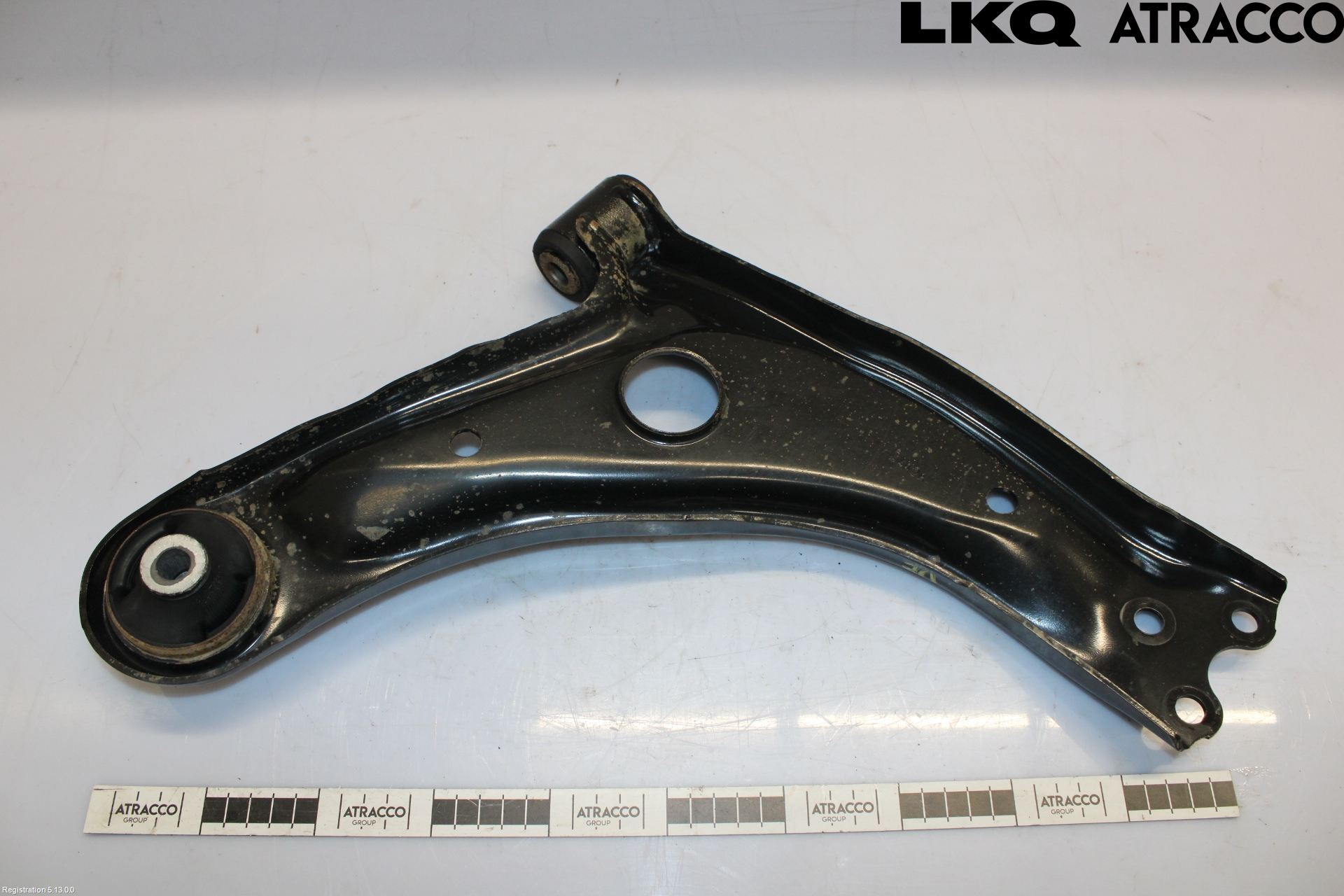 Toyota YARIS CROSS XP21 21- Bärarm Fram Undre Vä