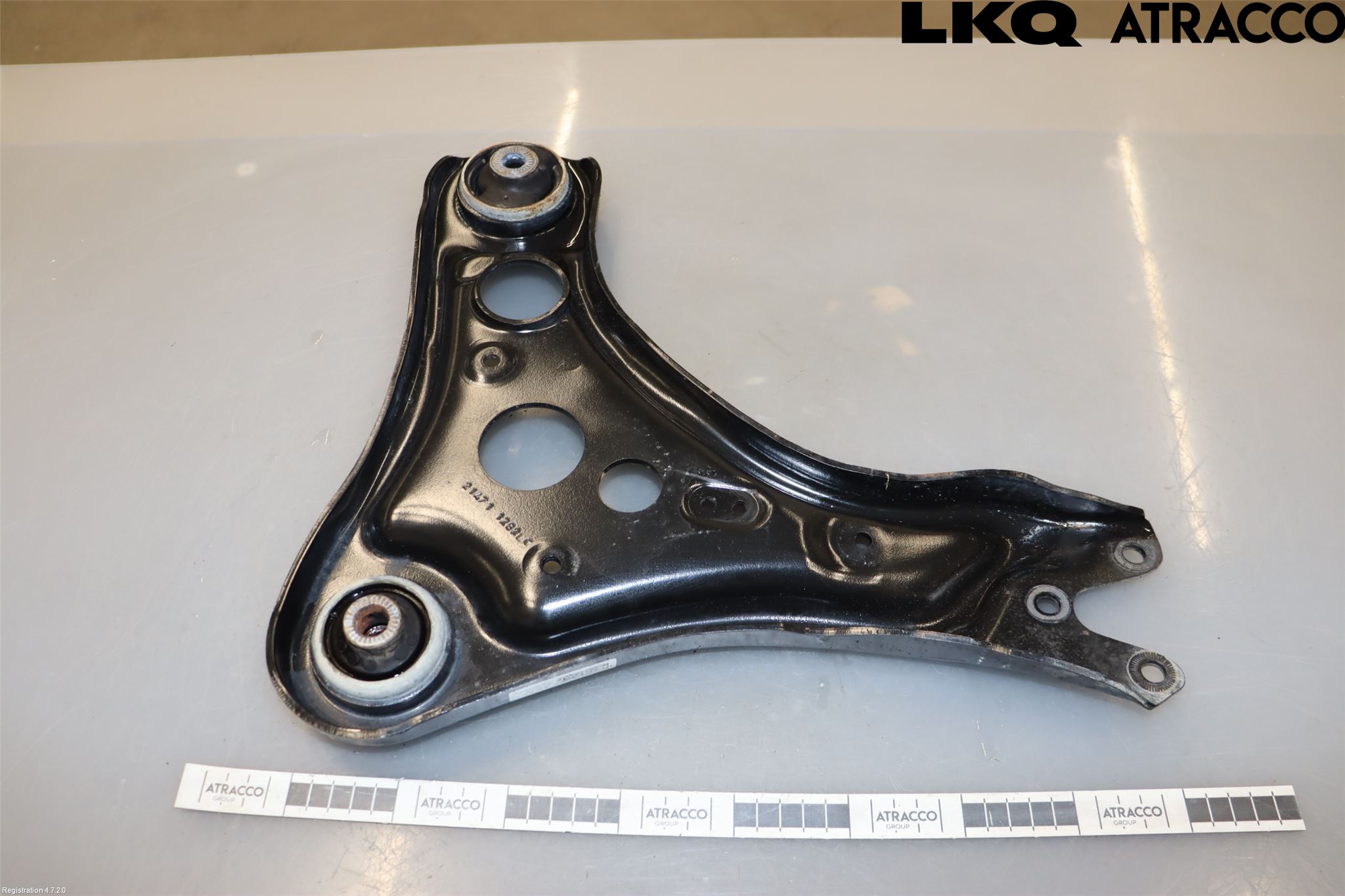 Volkswagen VW ID.4 21- Bärarm Fram Undre Vä