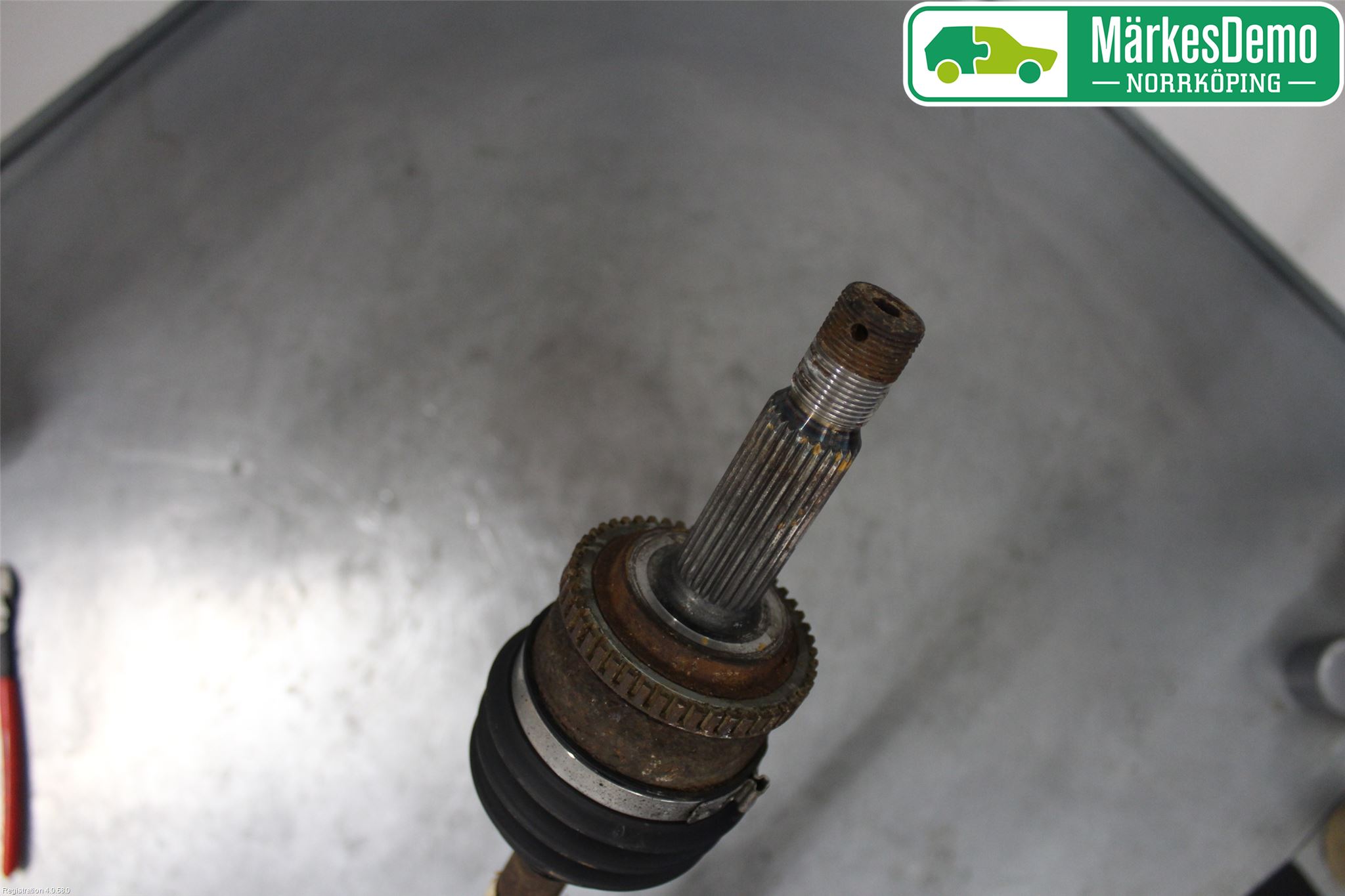 Hyundai i20 PB 09-14 Drivaxel Fram Höger