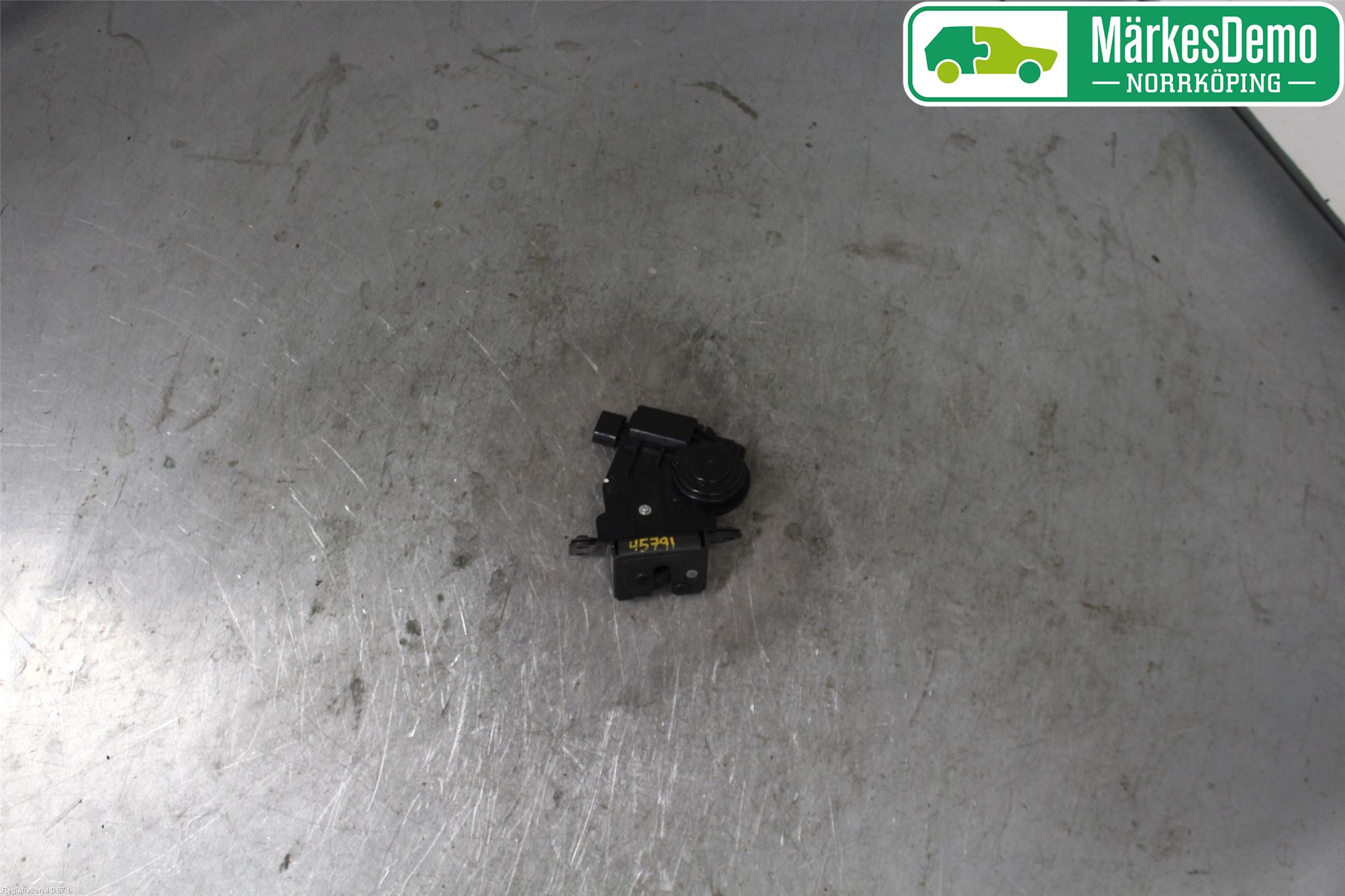 Toyota iQ Låskista Baklucka