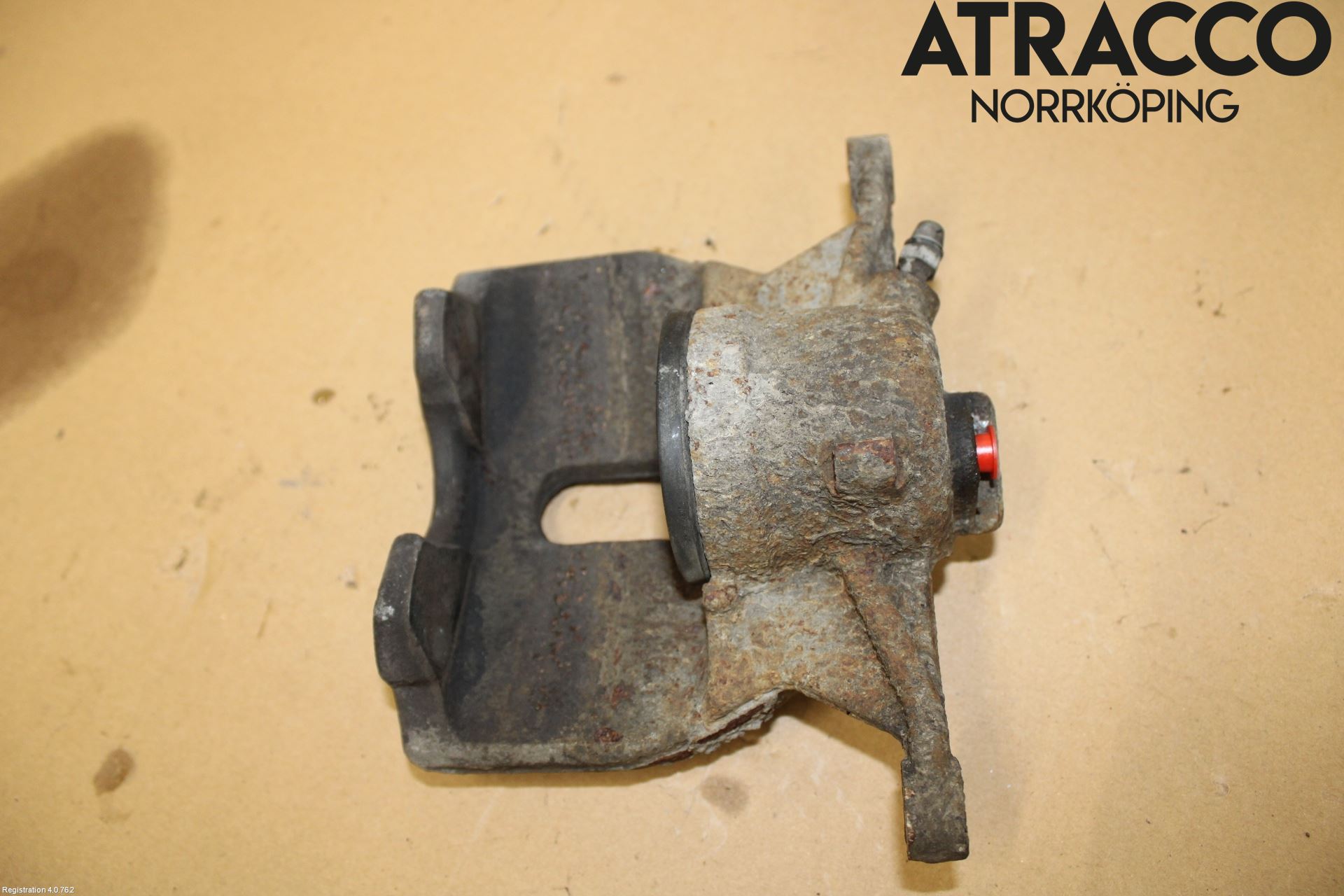 Volkswagen VW PASSAT 15-19 Bromsok Fram Vänster