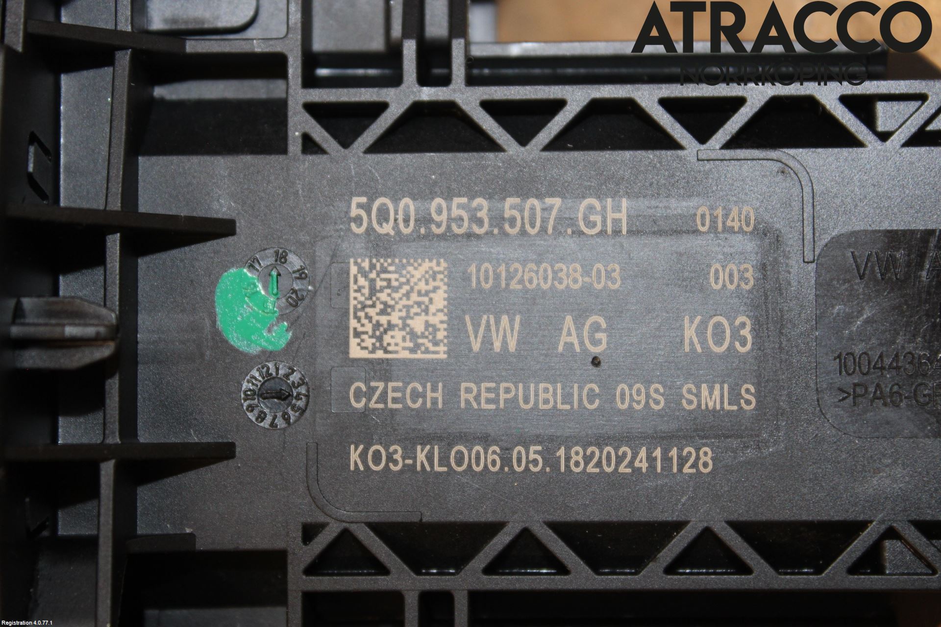 Volkswagen VW GOLF / E-GOLF VII 13-20 Spakcentral