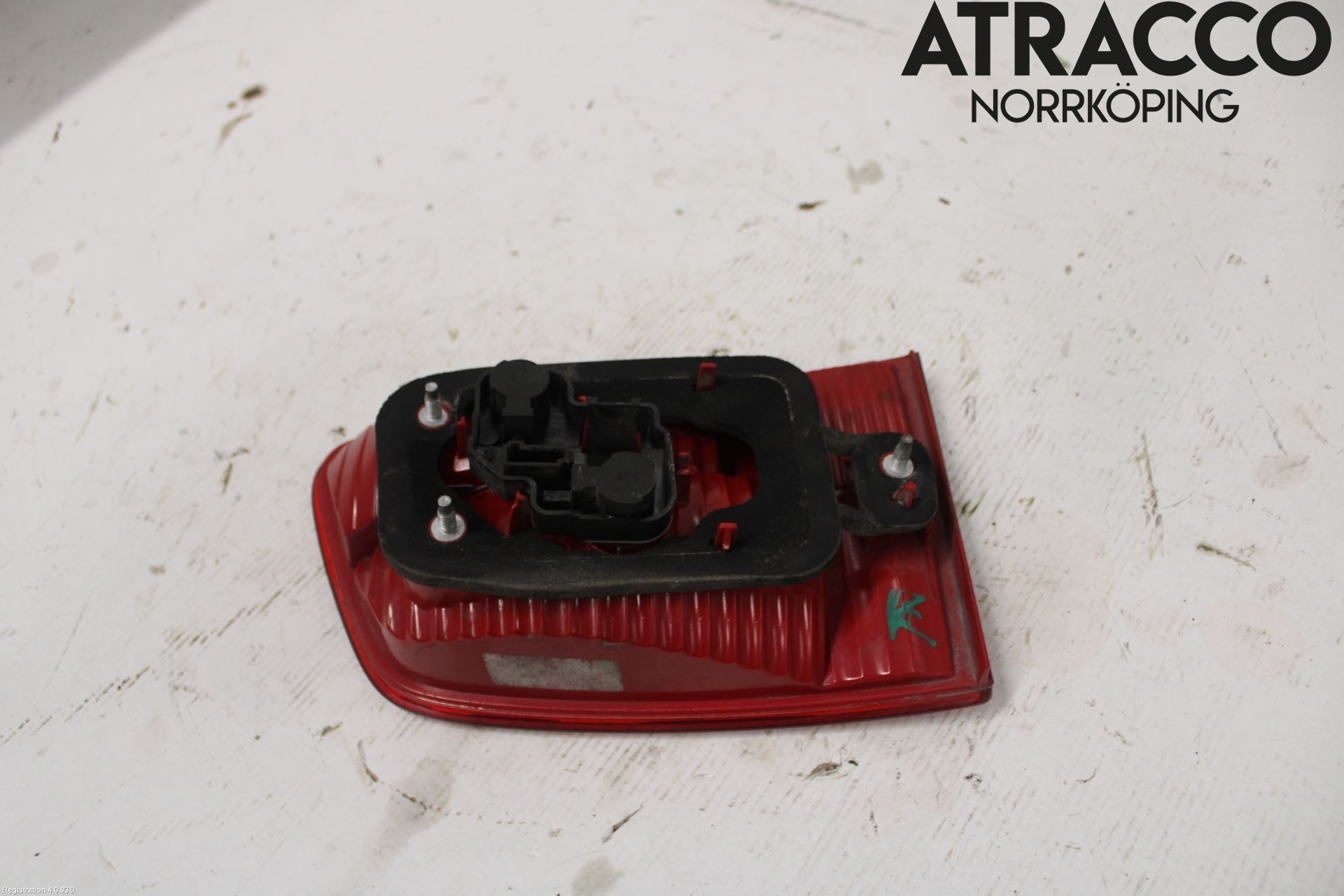 Saab 9-5     06-10 Bakljus Lucka Hö