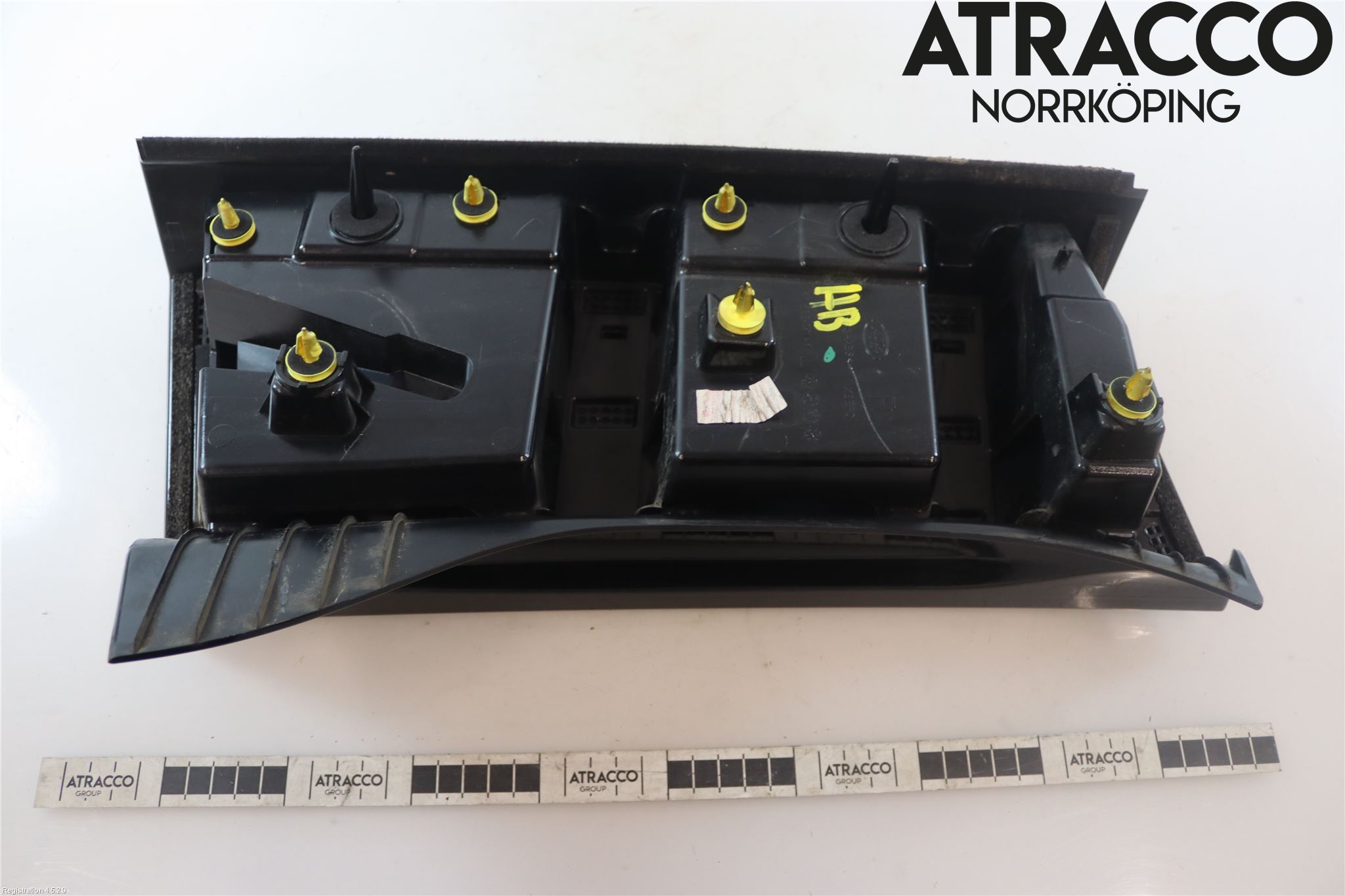 Landrover DEFENDER (L663) 20- Bakljussarg